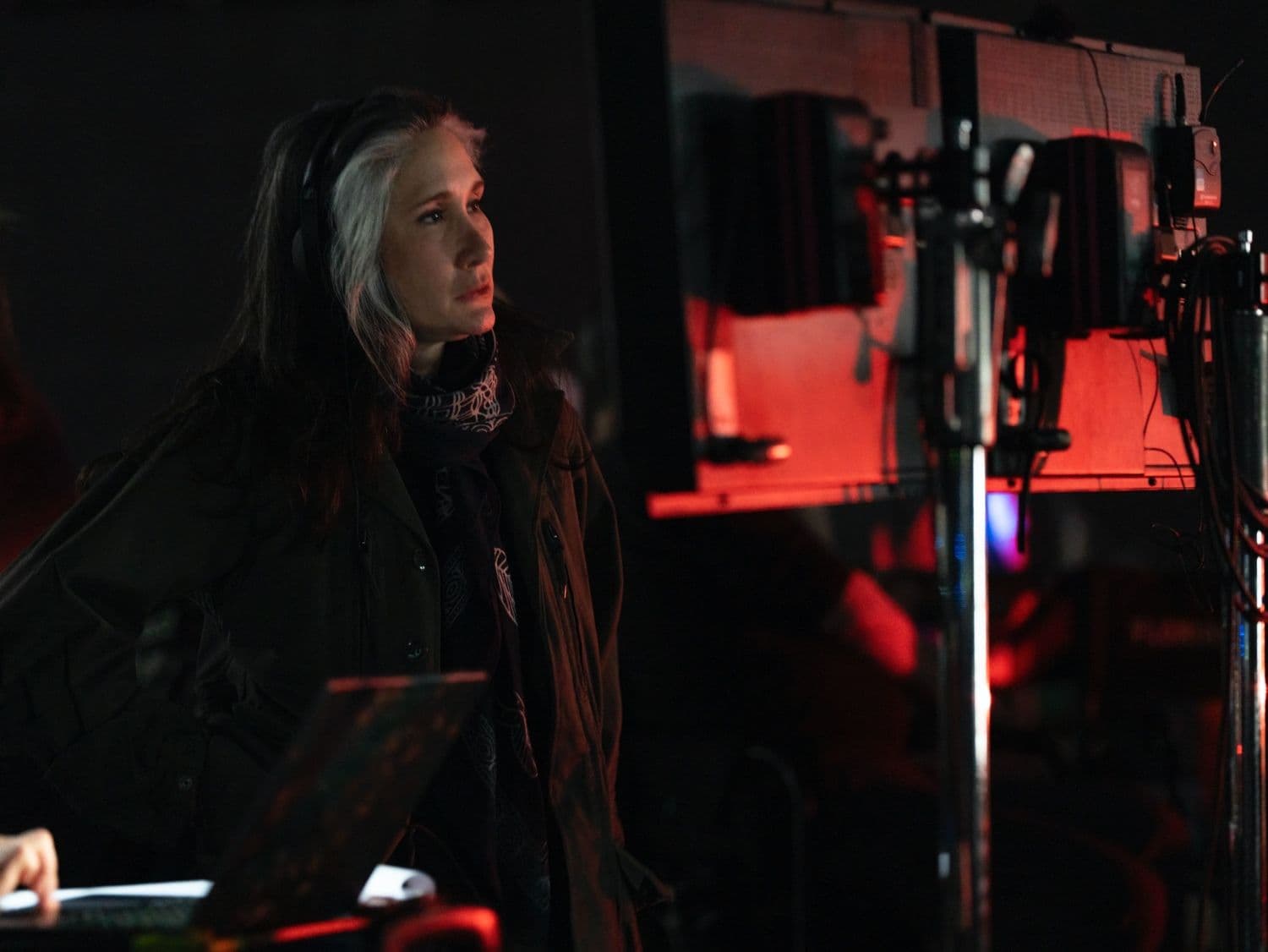 La directora y guionista Issa López, en el rodaje de 'True Detective: noche polar'