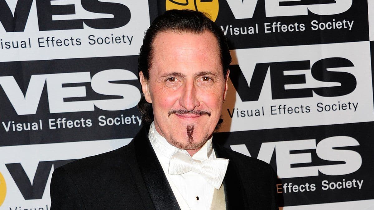 Tim McGovern, en la alfombra roja de un evento de la Visual Effects Society, que reconoció su carrera en otoño de 2023