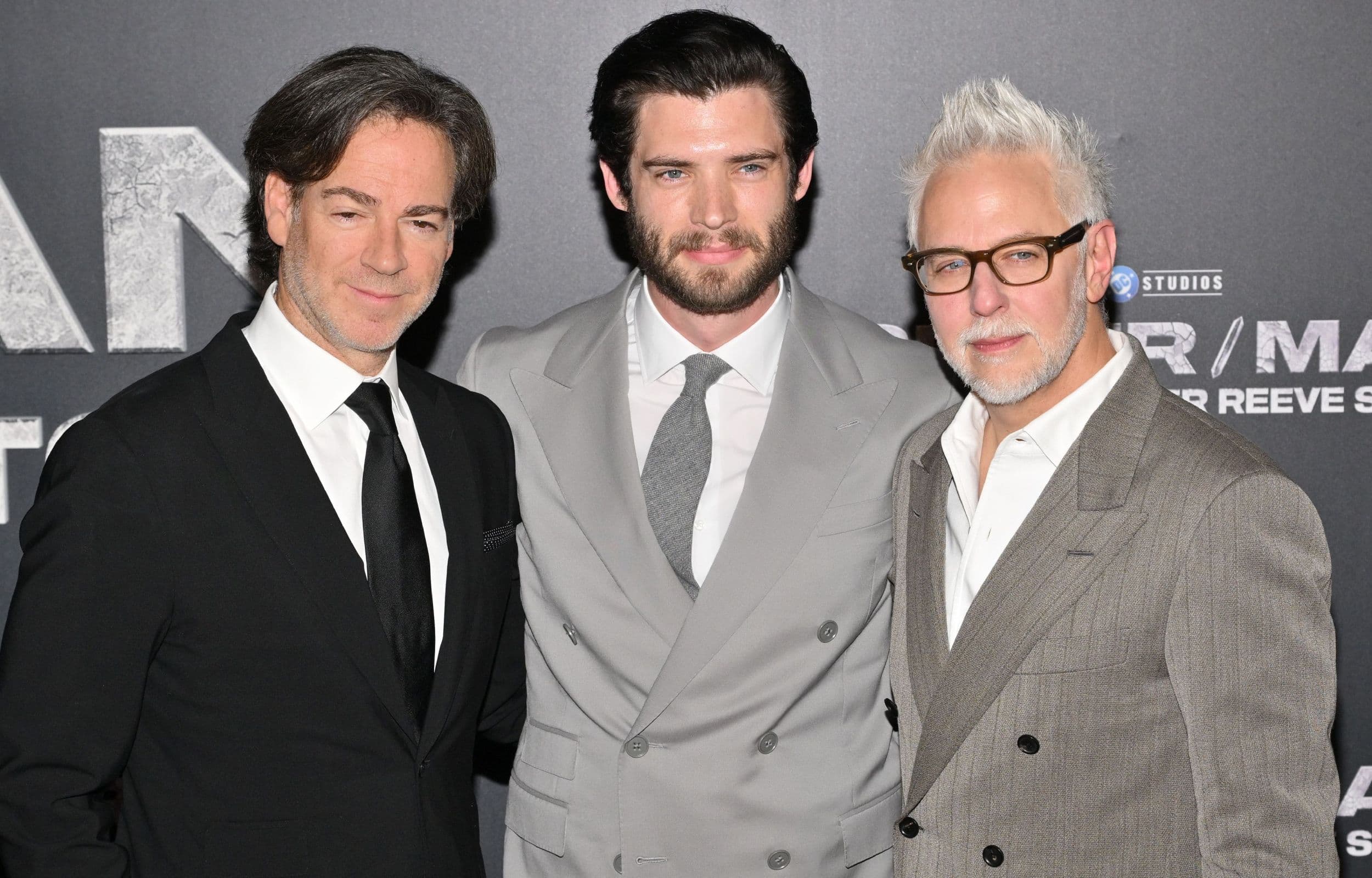 Peter Safran, David Corenswet y James Gunn en la premiere del documental 'Super/Man: La historia de Christopher Reeve'