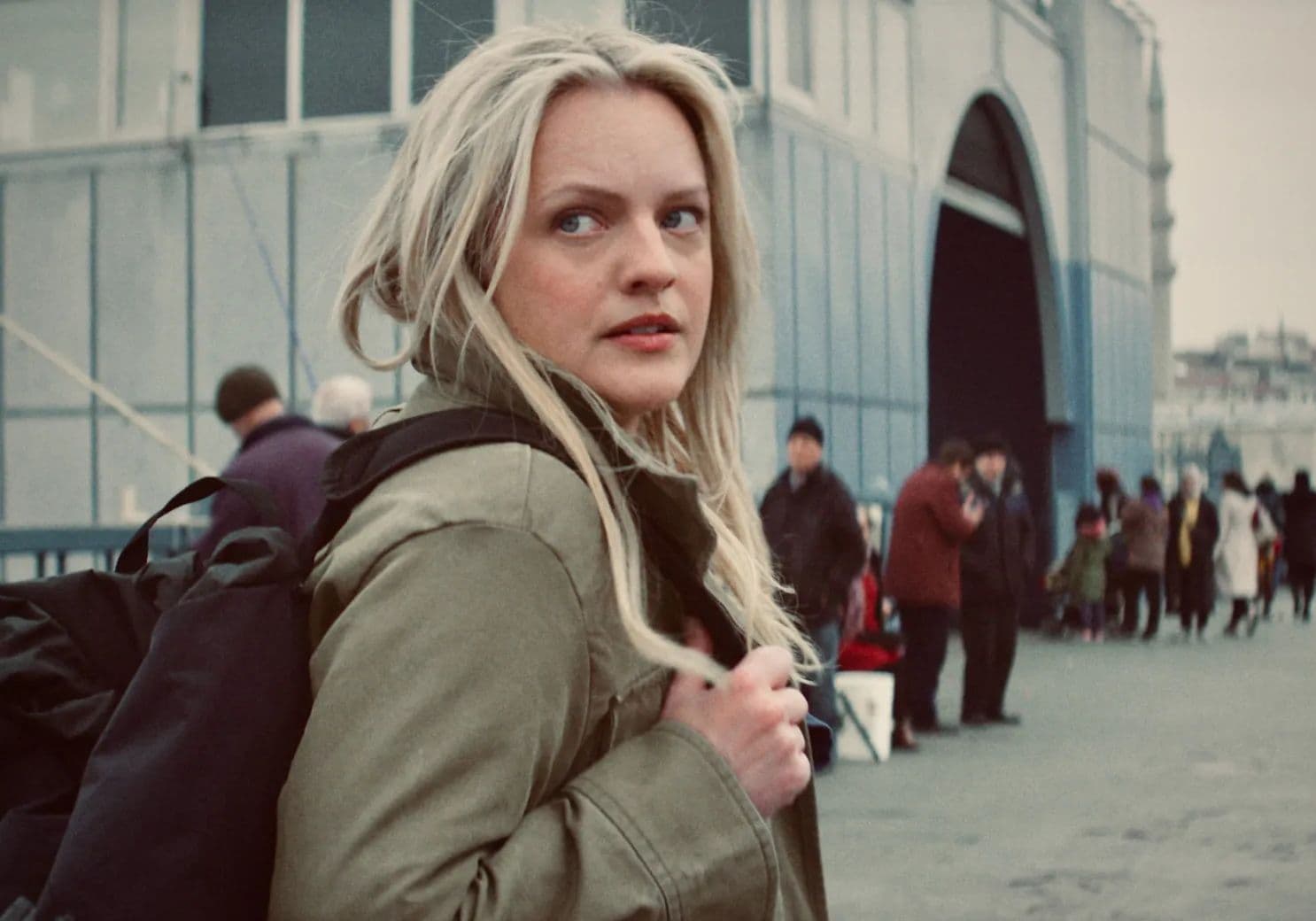 Fotograma de la serie 'The veil: Red de mentira's, protagonizada por Elisabeth Moss