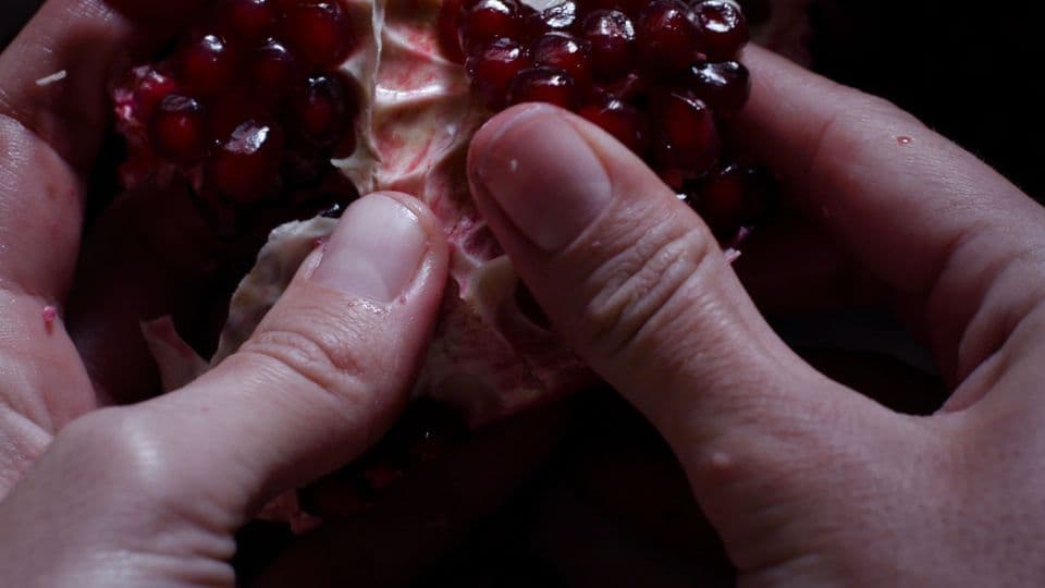 Fotograma de 'Sueña en otro verano' ('Dream in another summer'), dirigido por Irene Bartolomé y ganador del First Look en 2024