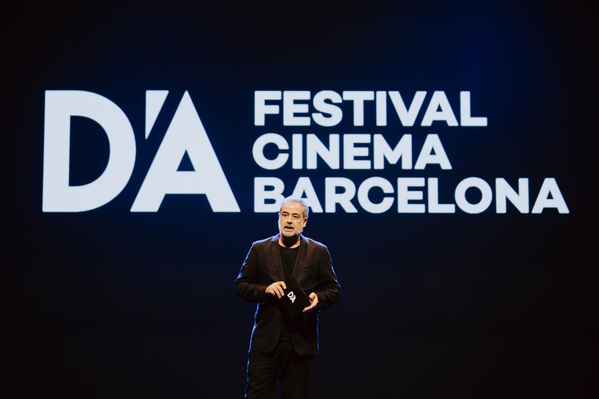 Carlos R. Ríos, director del D'A Festival Cinema Barcelona, en la gala de inauguración de la edición 2024