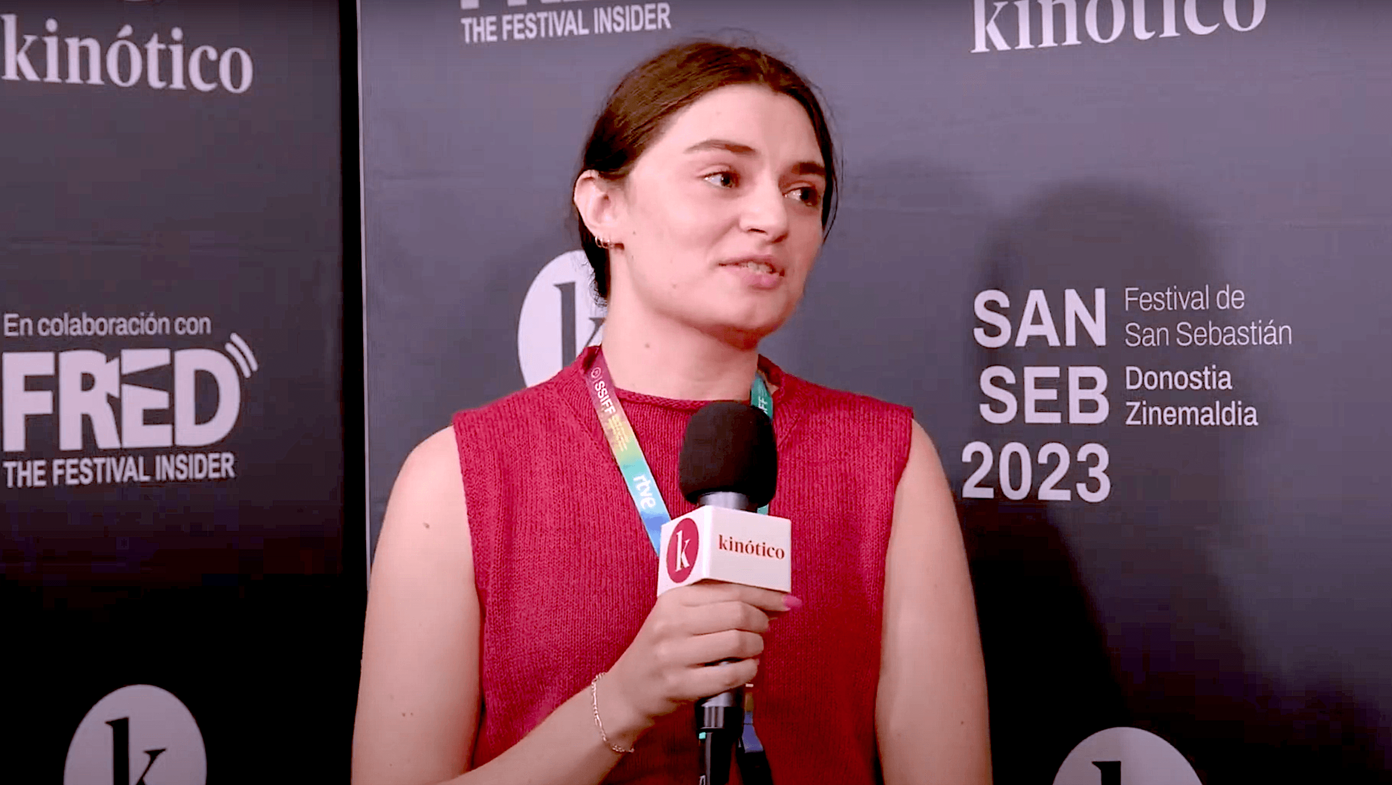Sarah Colvin, directora de adquisiciones de Neon, en el set de Kinótico en San Sebastián