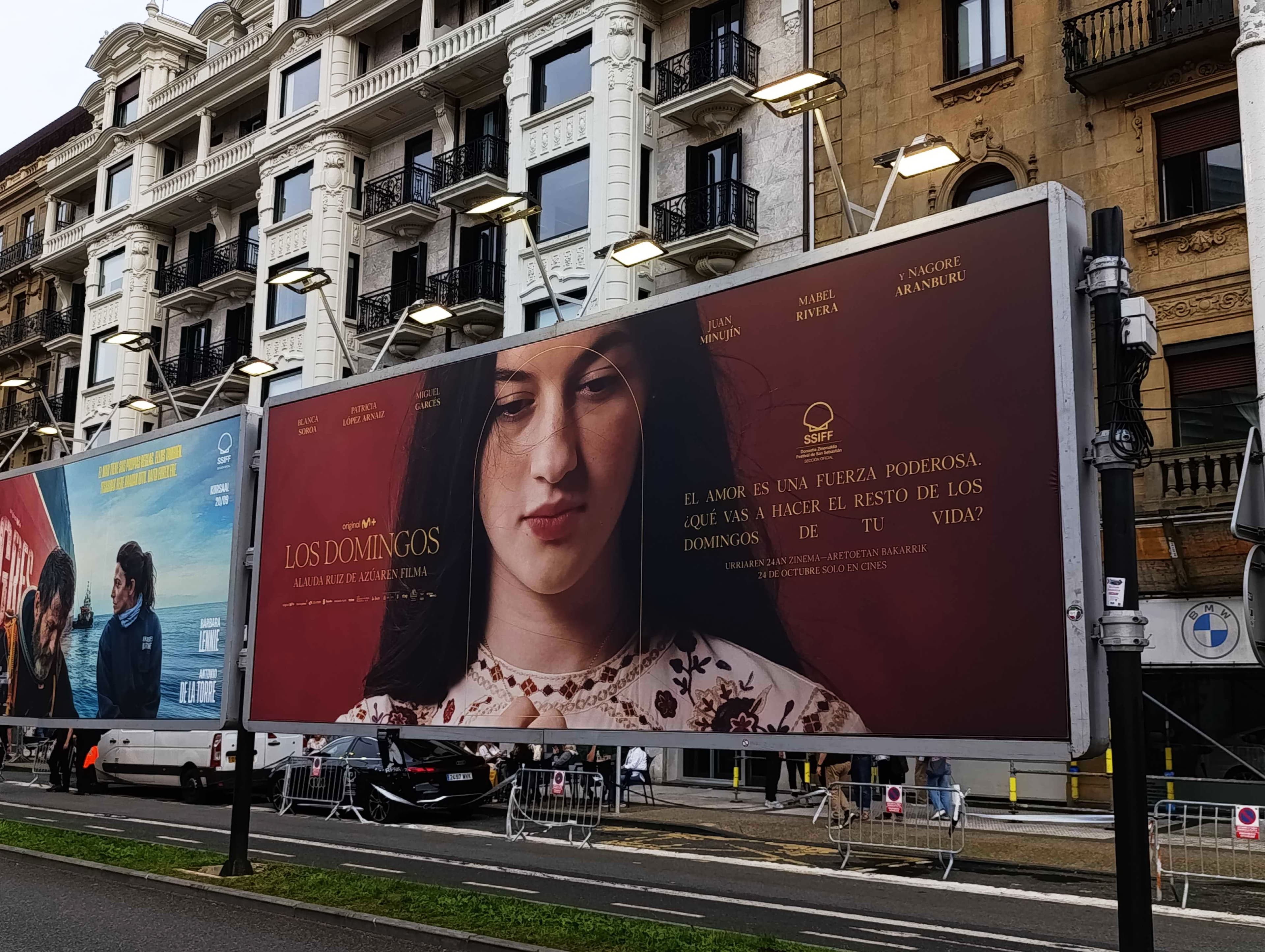 Imagen de recurso de la cartelería en las calles, en el Festival de San Sebastián 2025