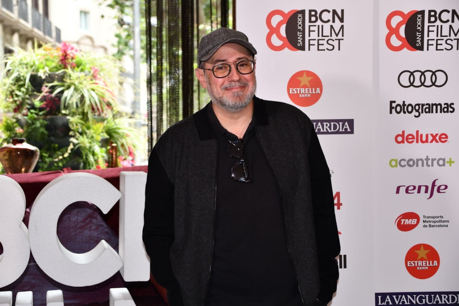 Posado de Álex Montoya en la presentación de 'La casa' en el BCN Film Fest