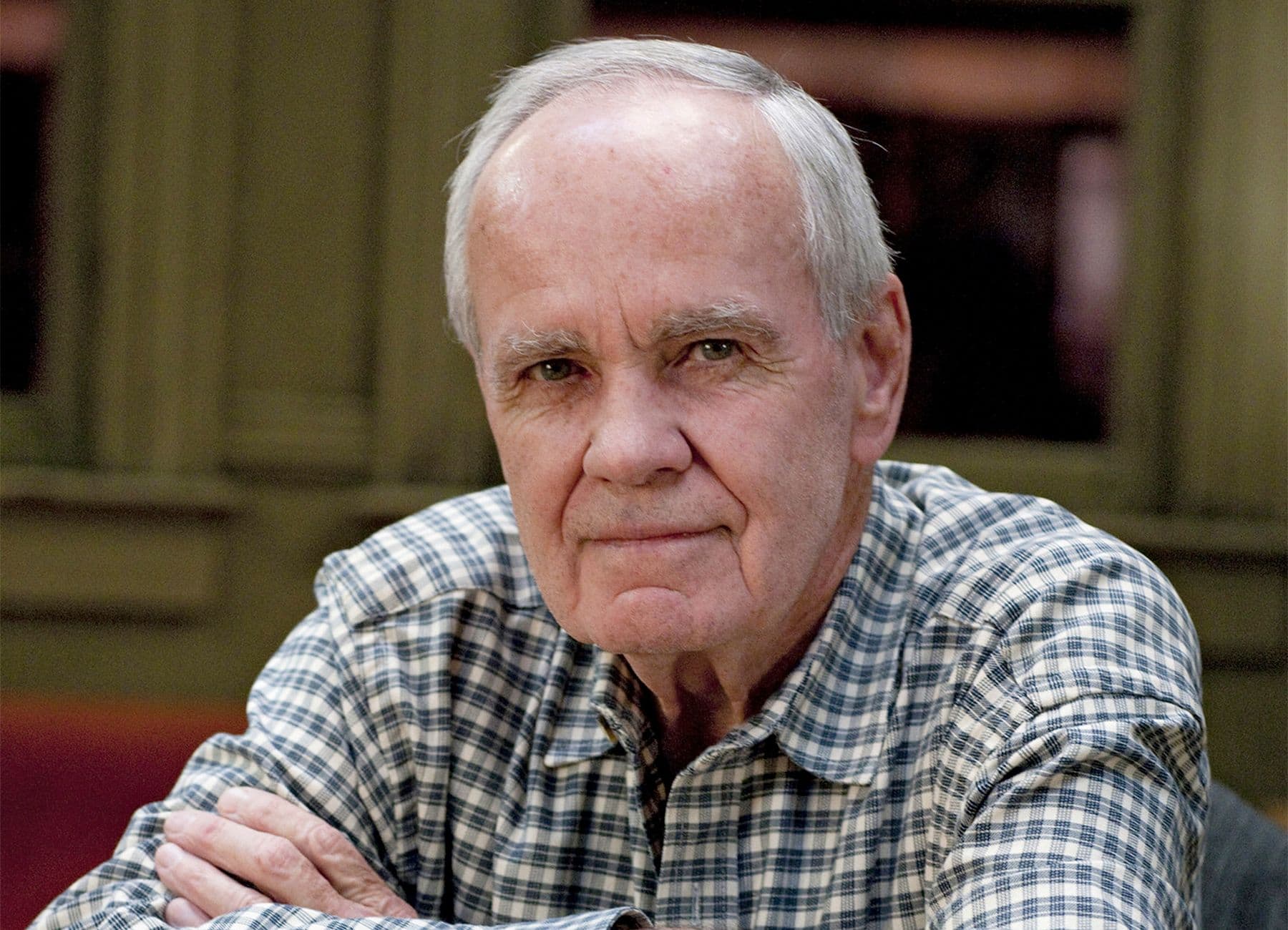 Cormac McCarthy adaptó 'Al borde del suicidio' para HBO