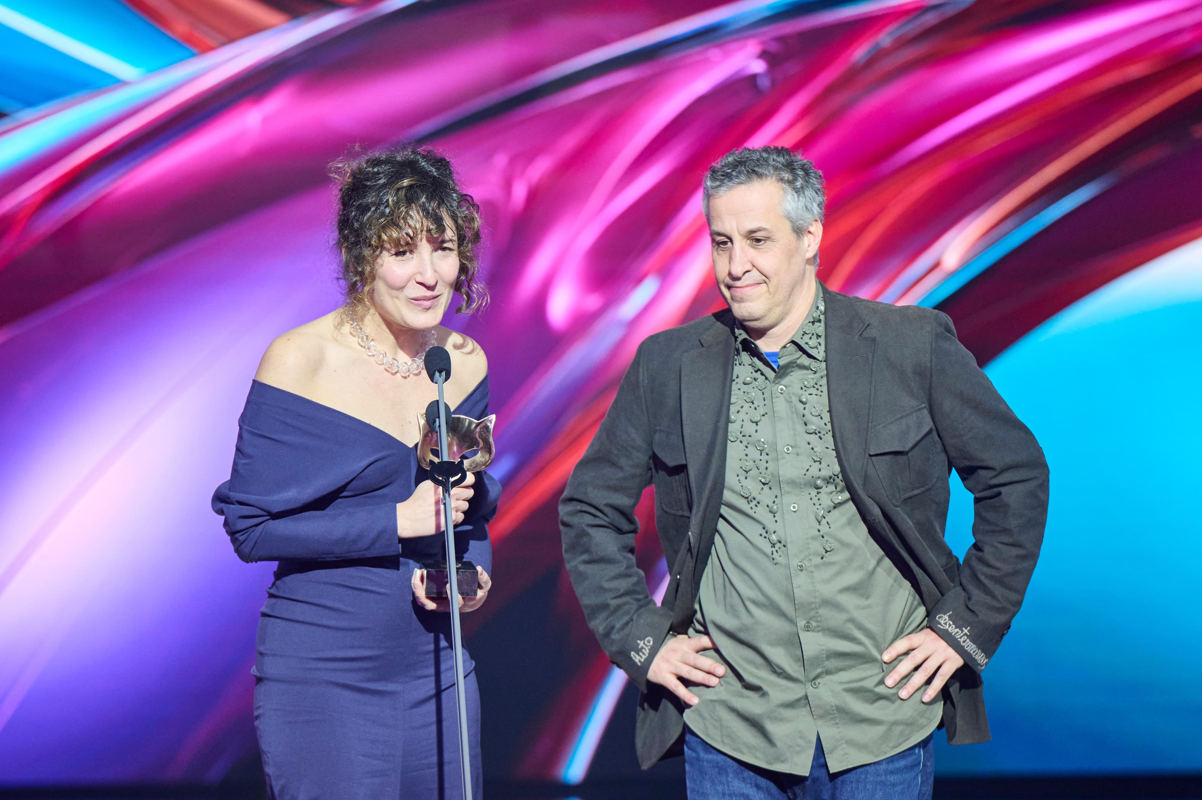 Ana Domínguez y Rafa Castañer, ganadores del premio Feroz al Mejor Cartel por 'Tardes de soledad' en Pontevedra el 24 de enero de 2026