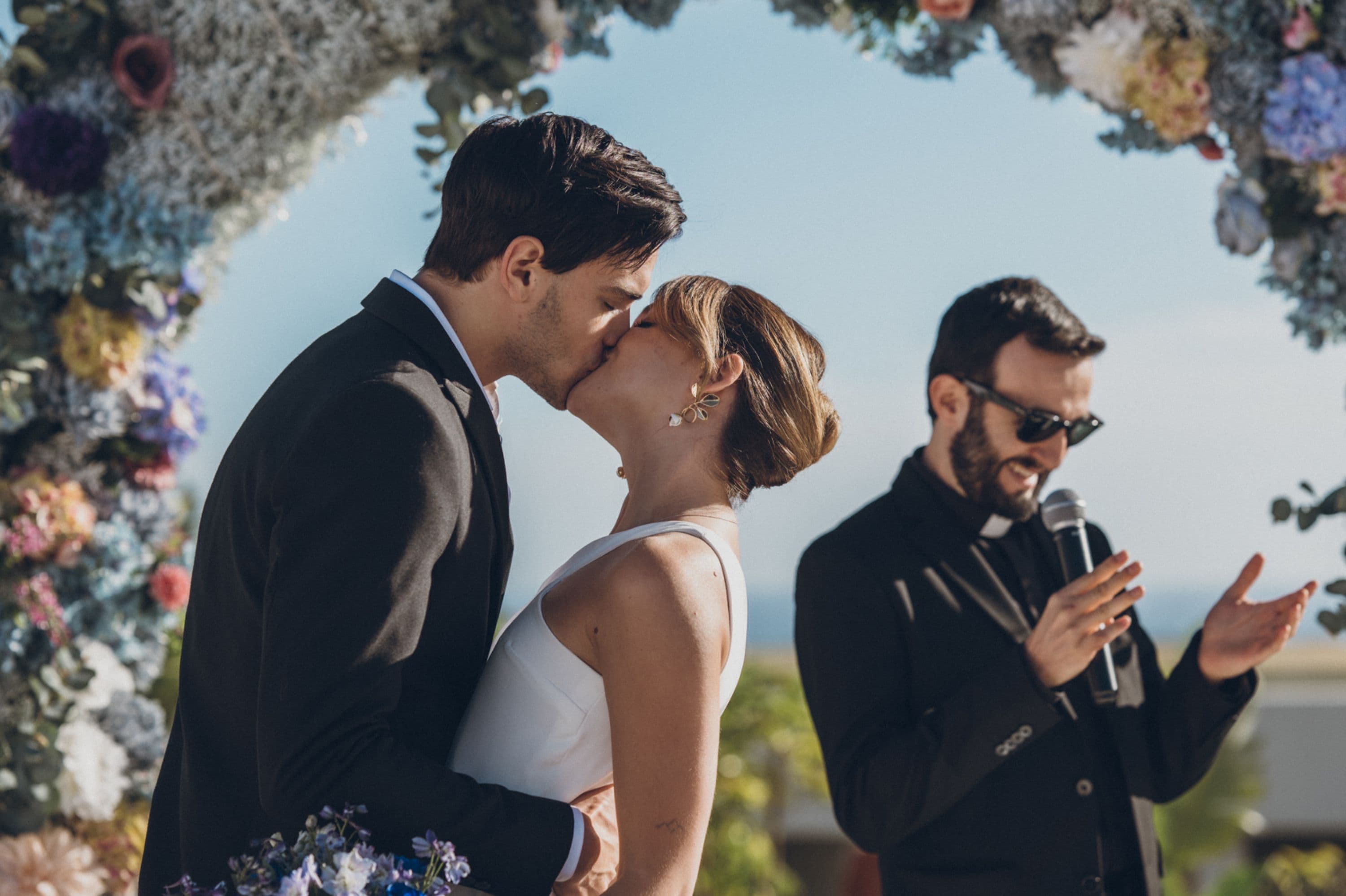 Nicole Wallace y Gabriel Guevara en un fotograma de 'Culpa nuestra'