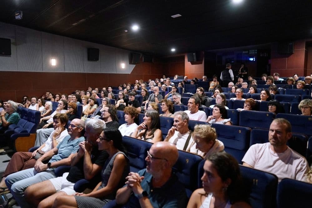 Imagen de ambiente de la sala de cine de los Cines Príncipe, en el Festival de San Sebastián 2025
