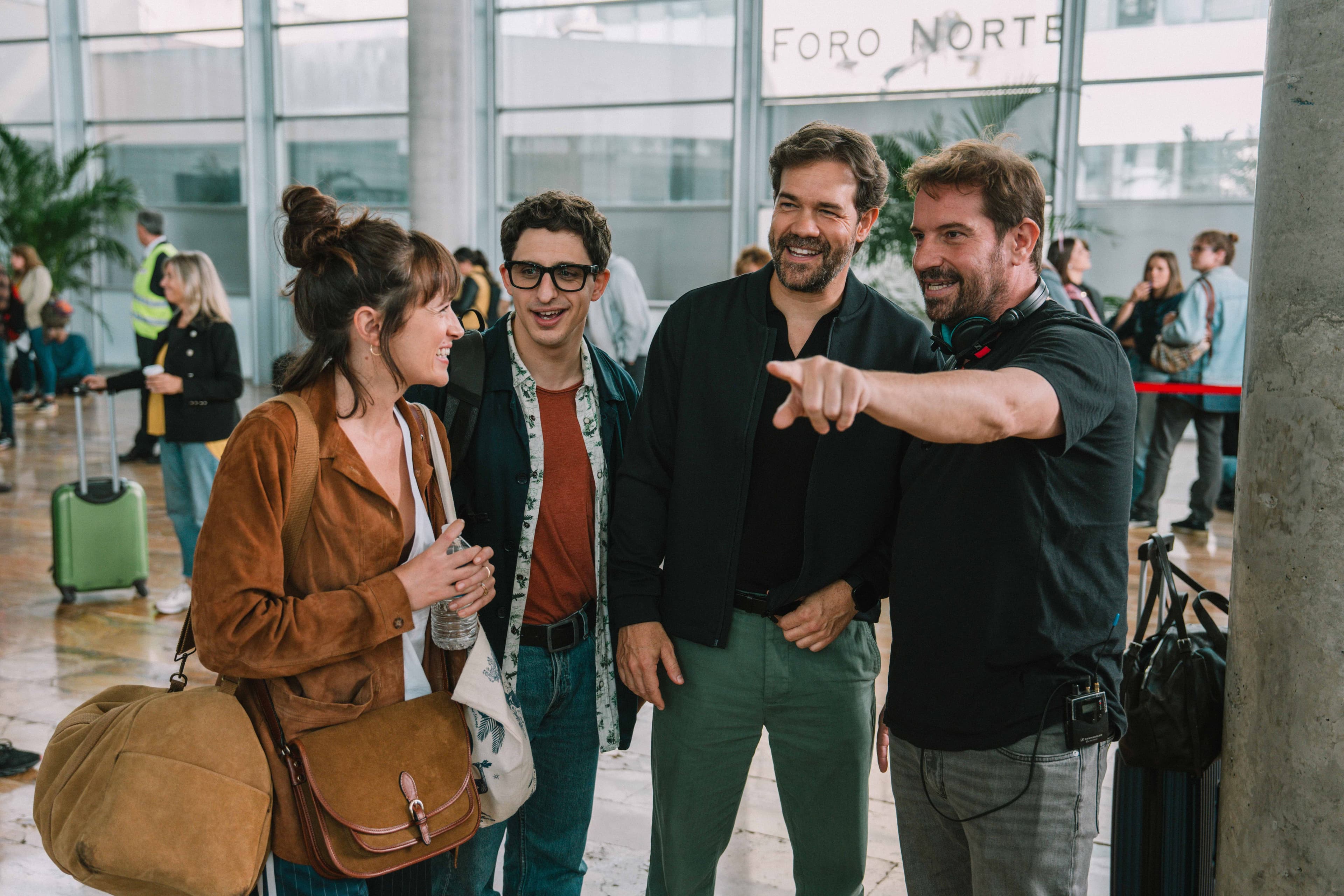 Susana Abaitua, Oscar Lasarte, Juan Dávila y Joaquín Mazón en el rodaje de 'El último mono'
