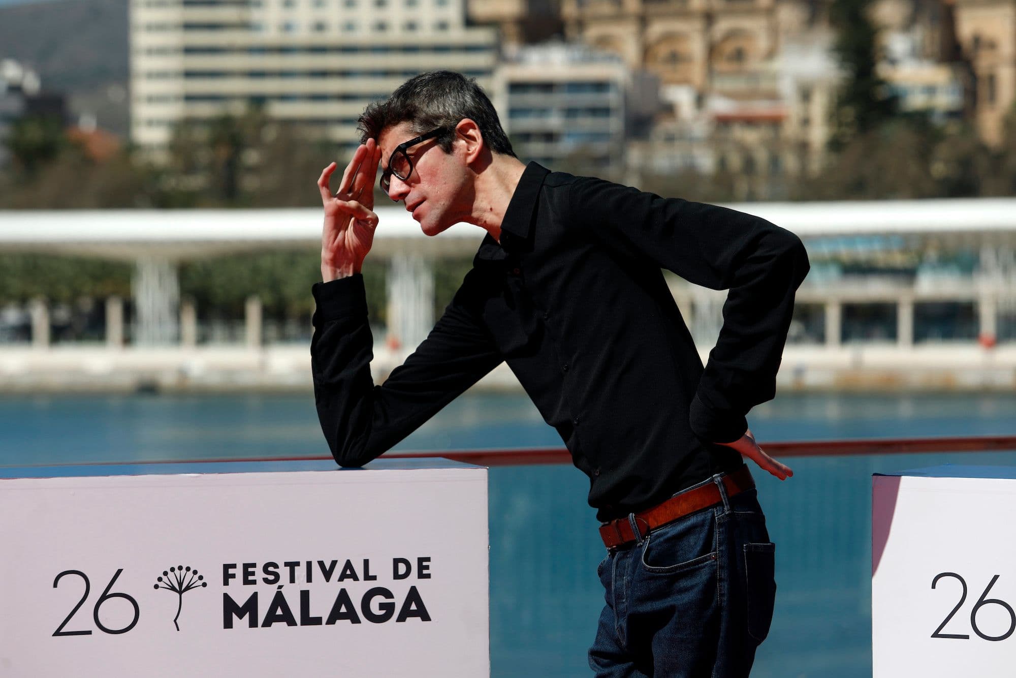 El actor Javier Botet, durante el photocall de 'El fantástico caso del Gólem' en el Festival de Málaga