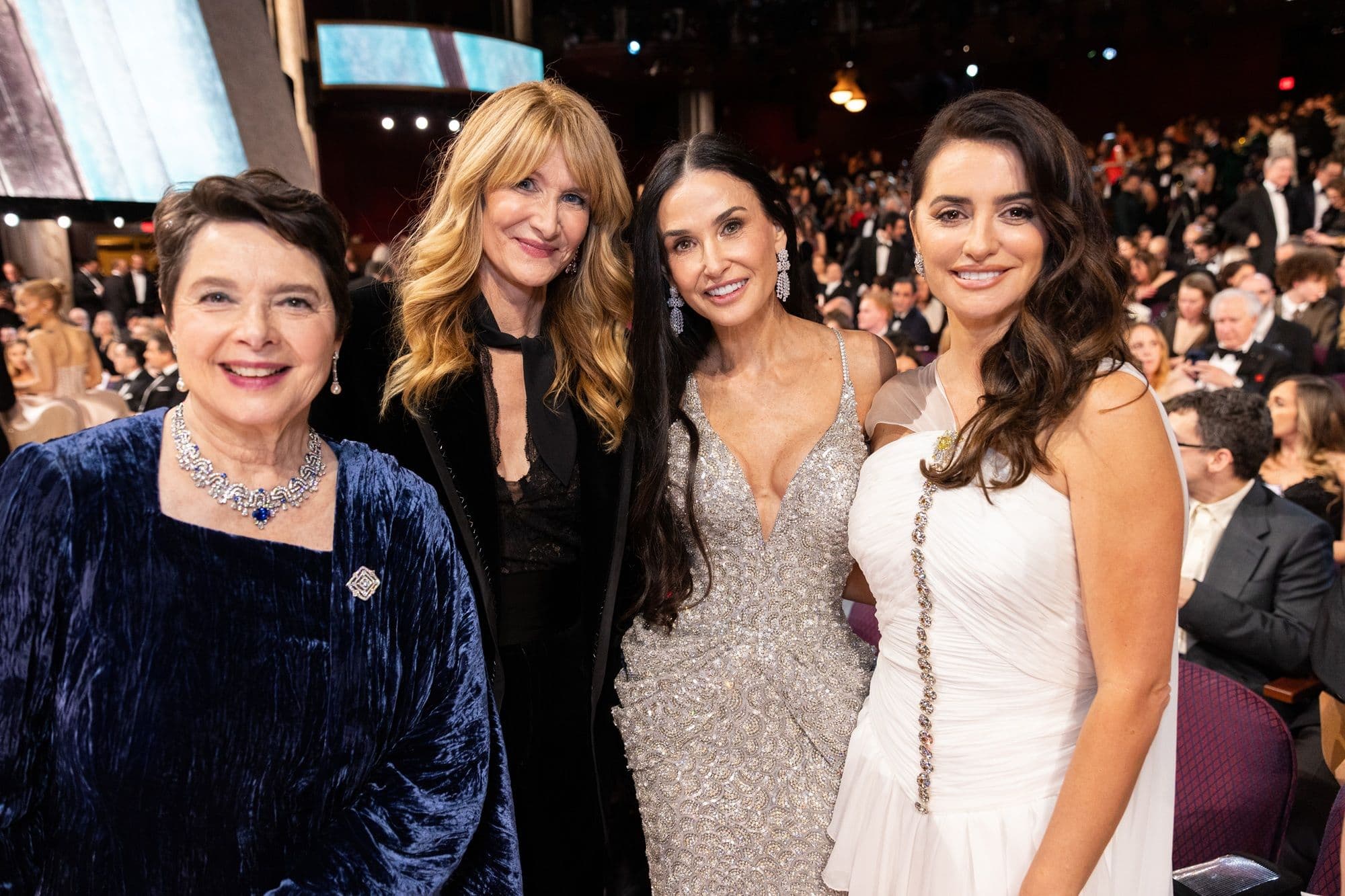 Isabella Rossellini, Laura Dern, Demi Moore y Penélope Cruz en la 97 edición de los Premios Oscar