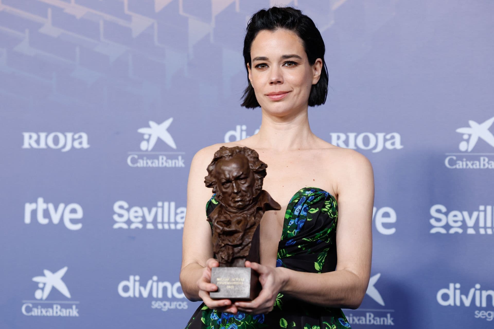 Laia Costa ha recibido el primer Goya de su carrera por 'Cinco lobitos'