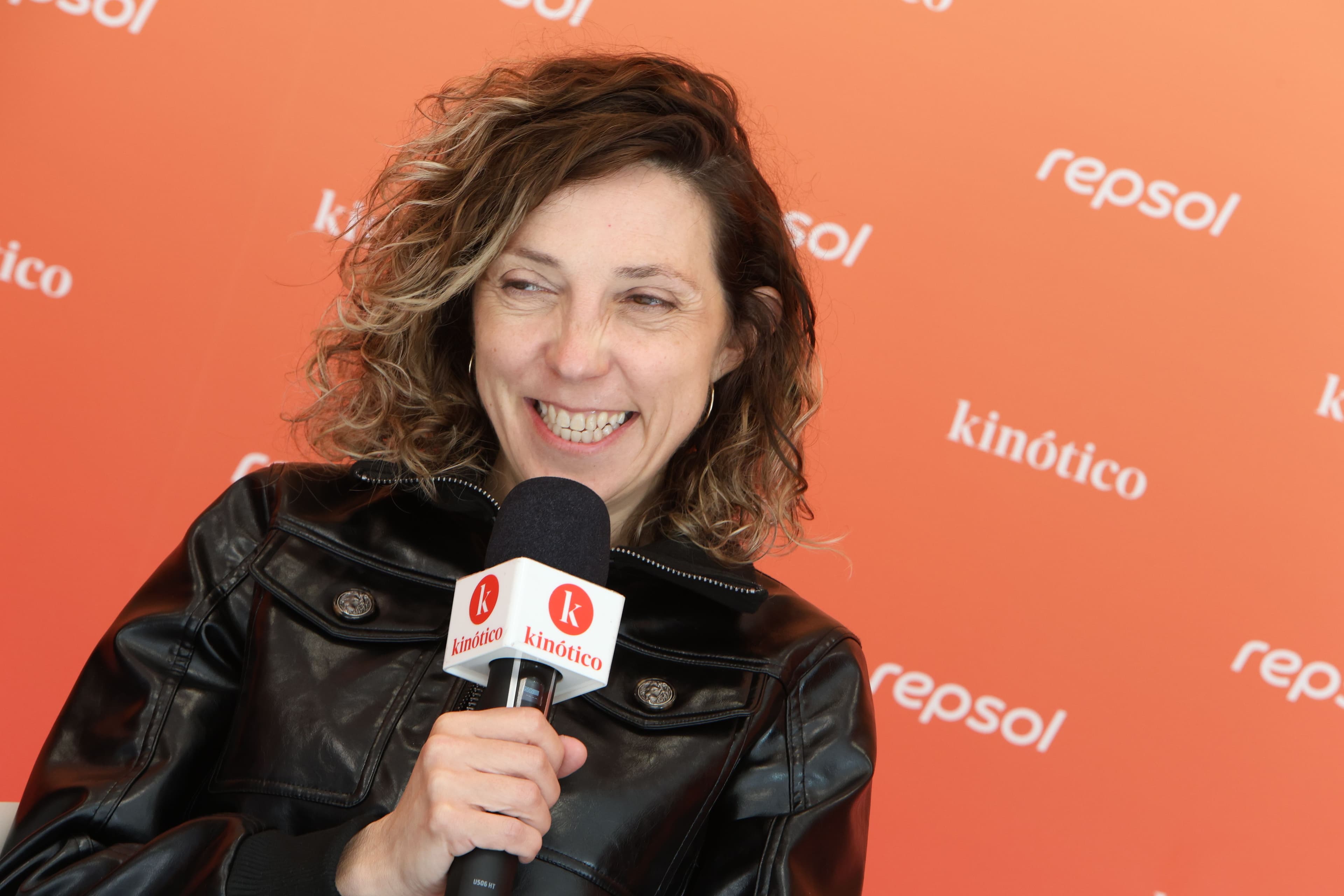 La actriz Judit Martín en el set de Kinótico en el Festival de Málaga 2026