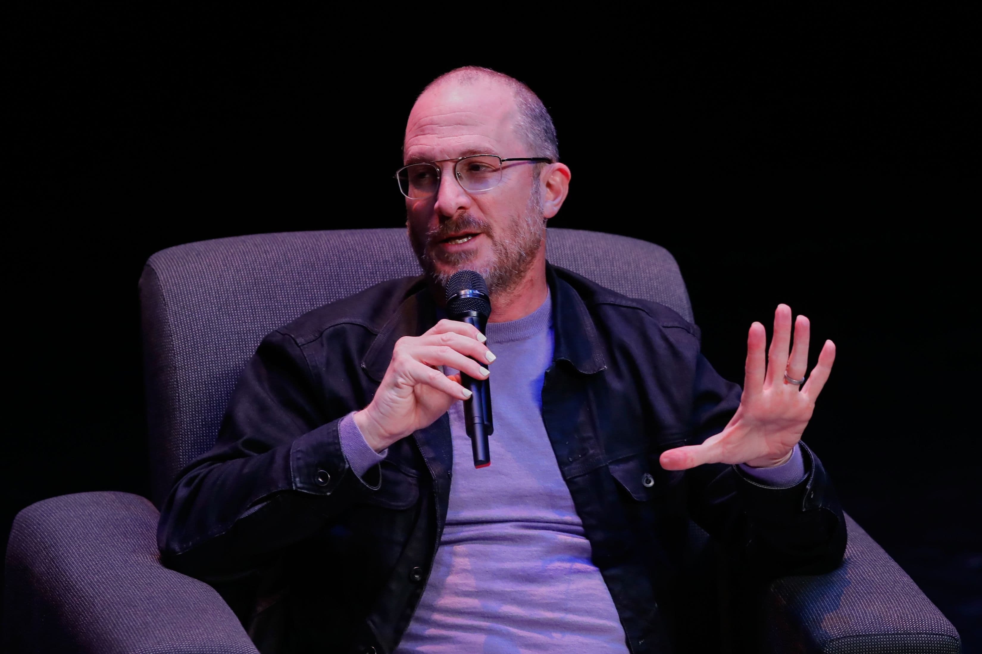 El director Darren Aronofsky durante su masterclass en el FICG en abril de 2026