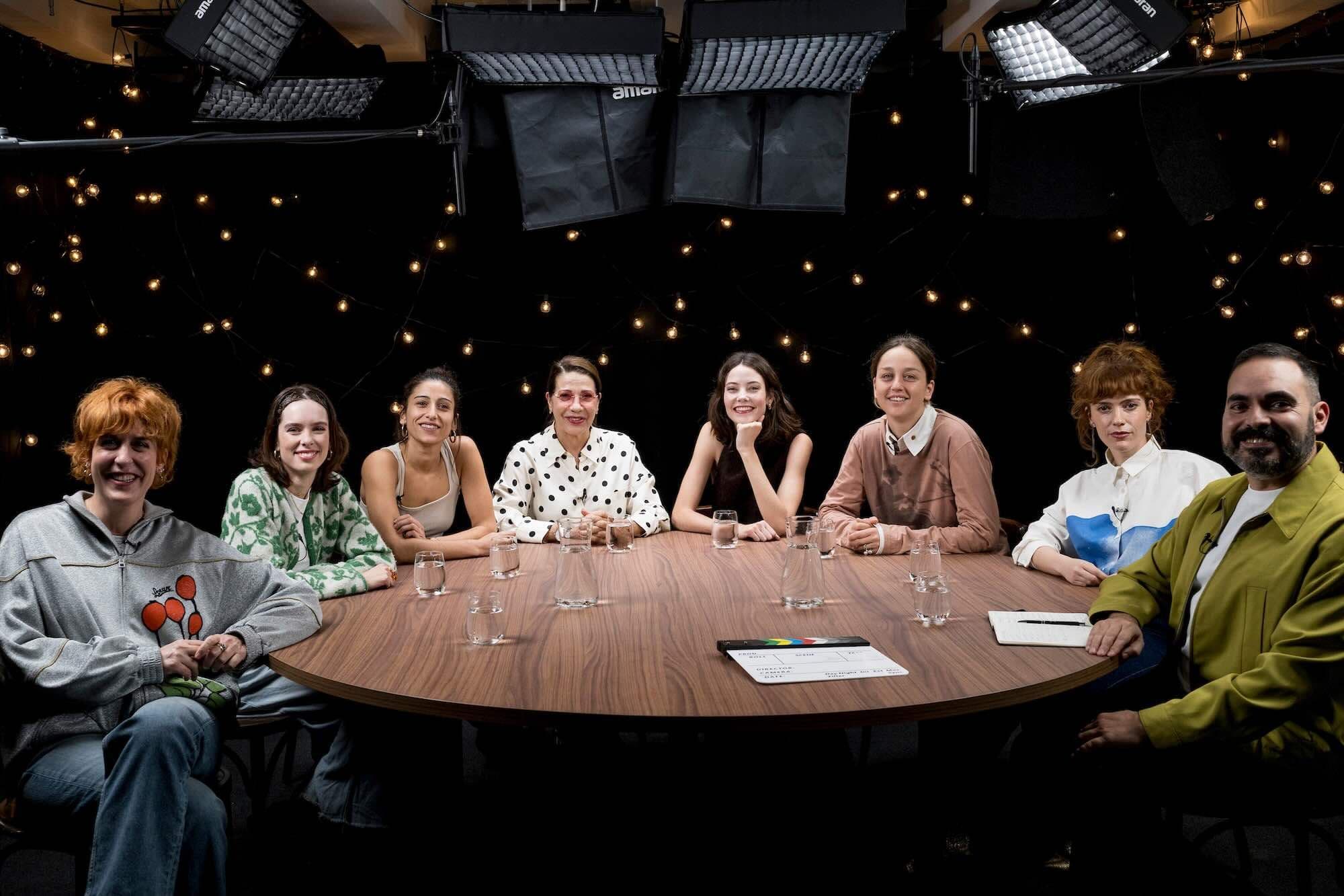 Aixa Villagrán, Alba Planas, Carolina Yuste, Emma Vilarasau, Mireia Oriol, Laura Weissmahr, Itsaso Arana y David Martos, en la Mesa Redonda Kinótico 2024 dedicada a las actrices de cine
