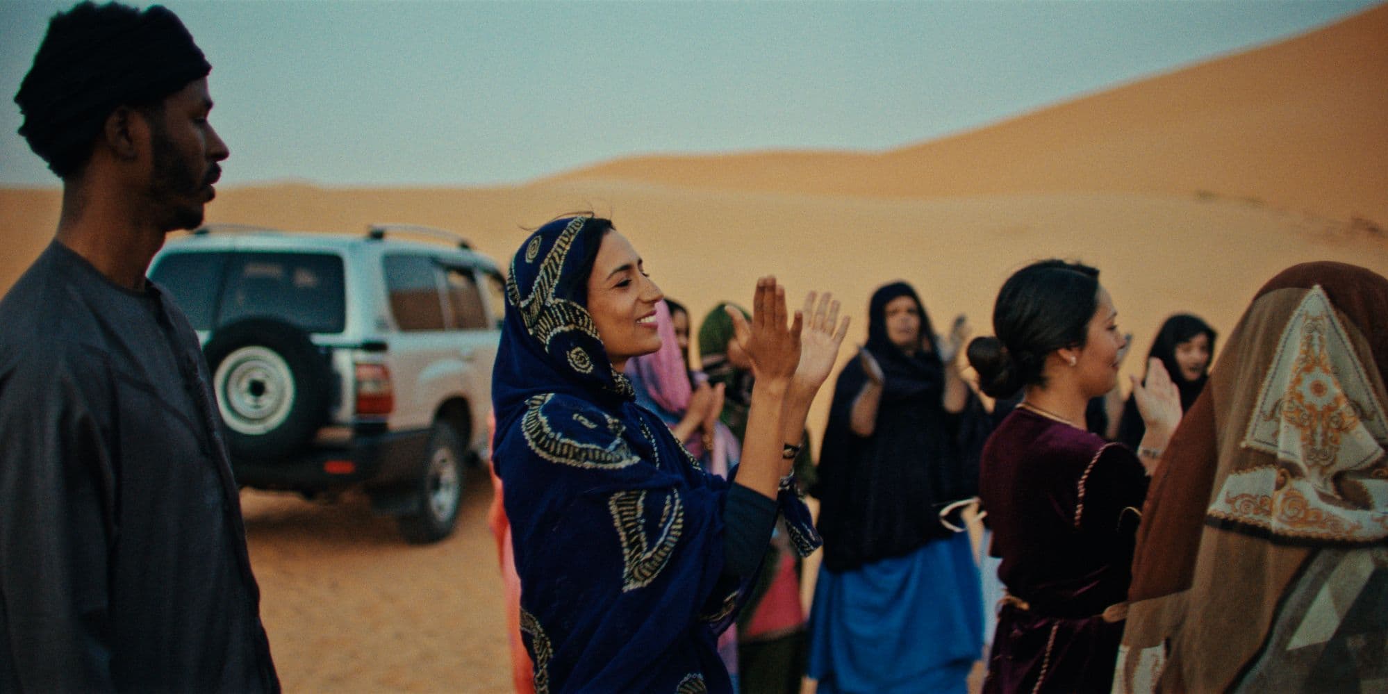 Fotograma de la película 'Nomad Shadow'