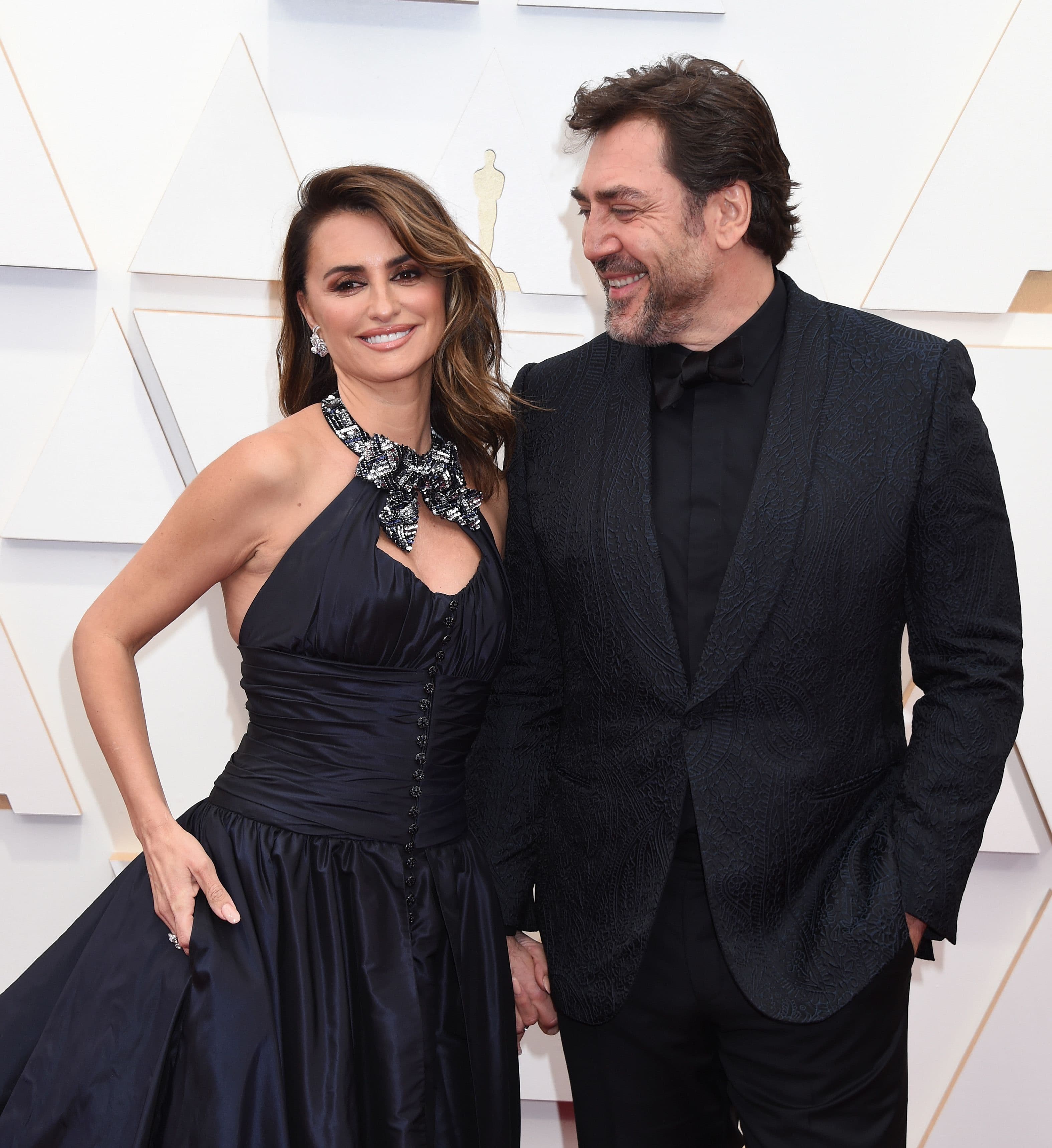 Los actores Penélope Cruz y Javier Bardem, a su llegada a la ceremonia de los Oscar 2022