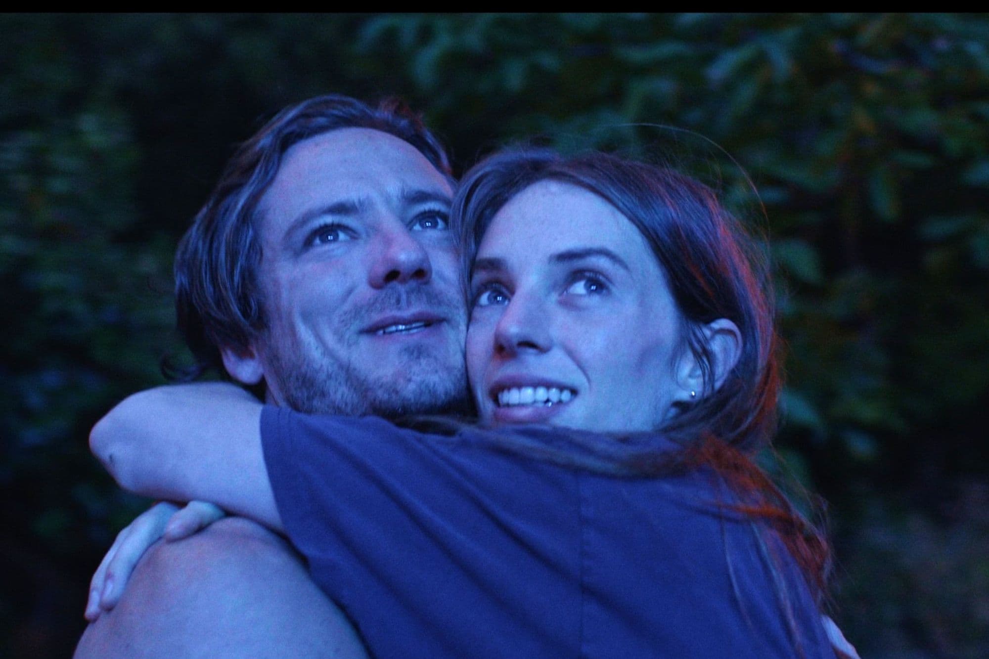 Lewis Pullman y Maya Hawke en un fotograma de 'Wishful Thinking', de Graham Parkes