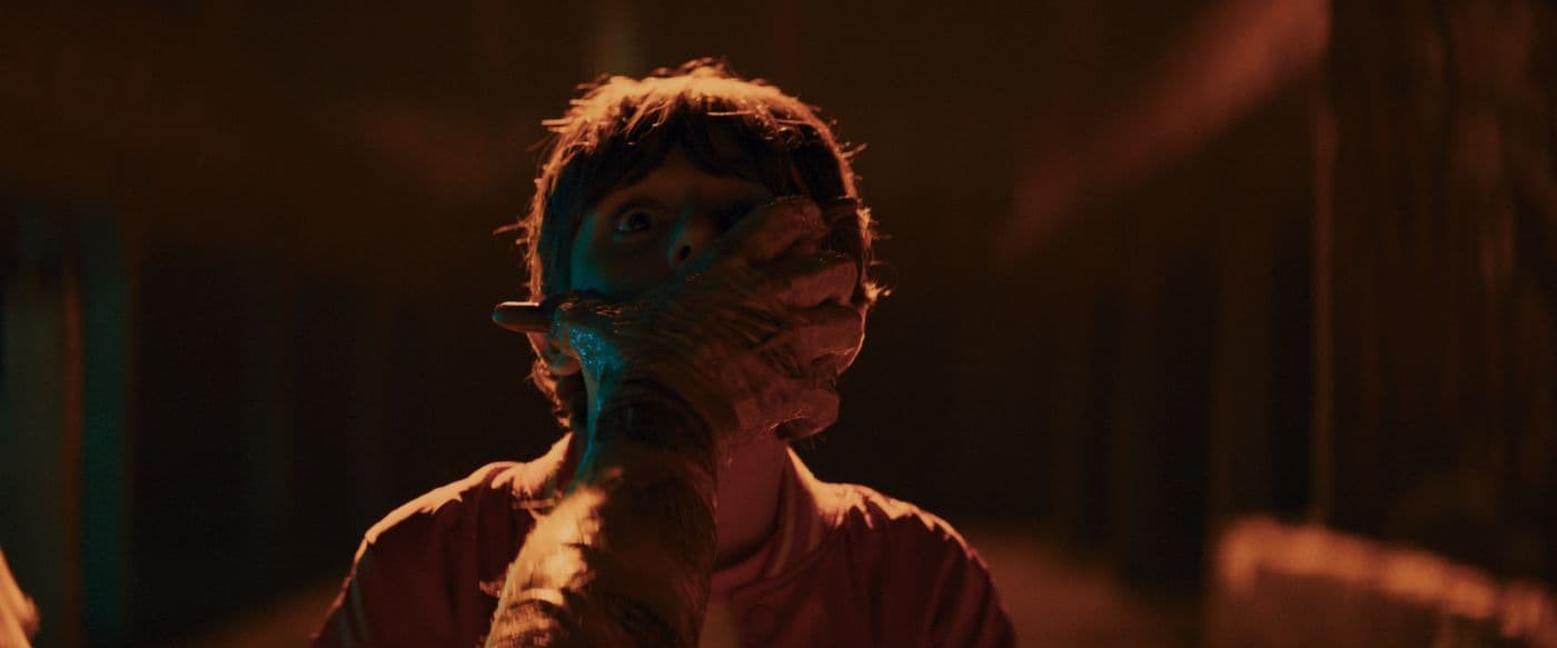 Javier Botet vuelve a encarnar a un personaje fantástico en 'El hombre del saco'