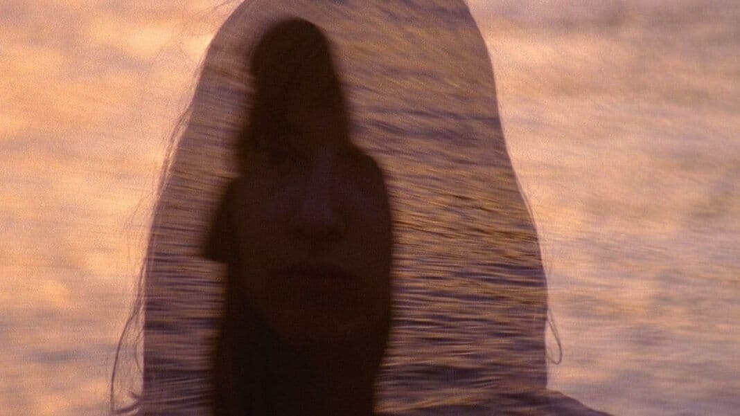Imagen promocional de 'Bai bai', proyecto de largometraje de Alba Esquinas