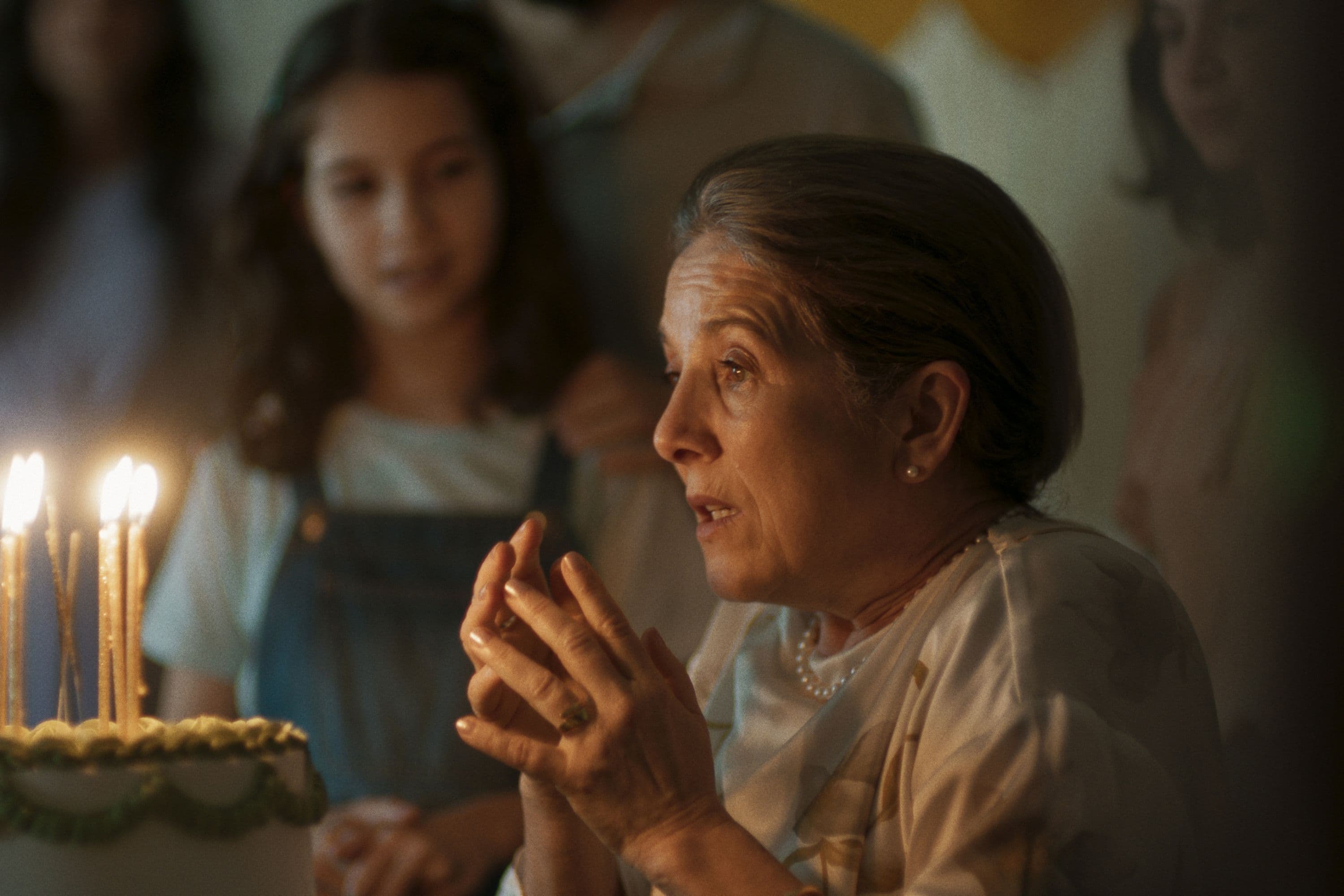Paulina García en un fotograma de 'Querido trópico'