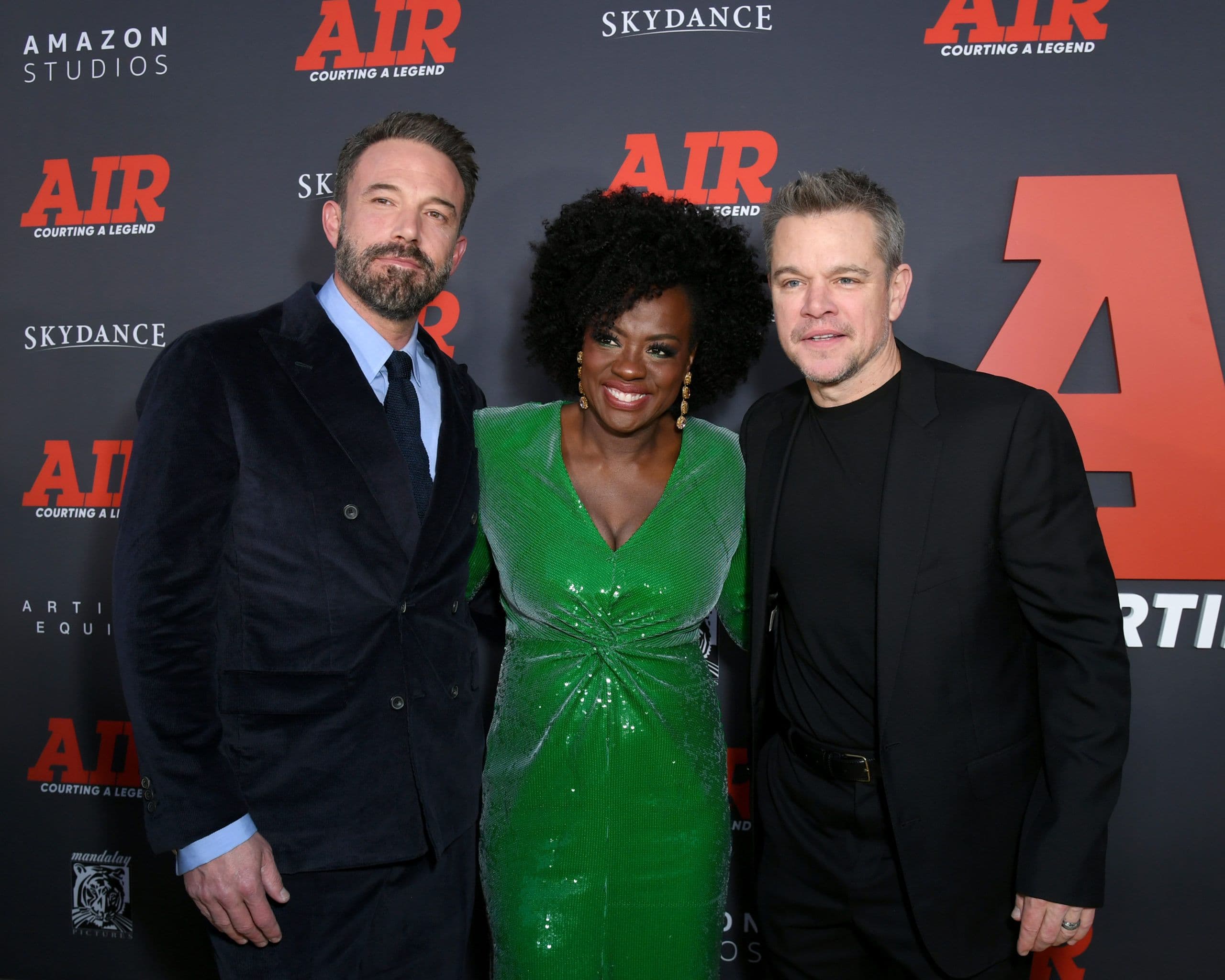 Ben Affleck, Viola Davis y Matt Damon, en la premiere norteamericana de la película 'Air'