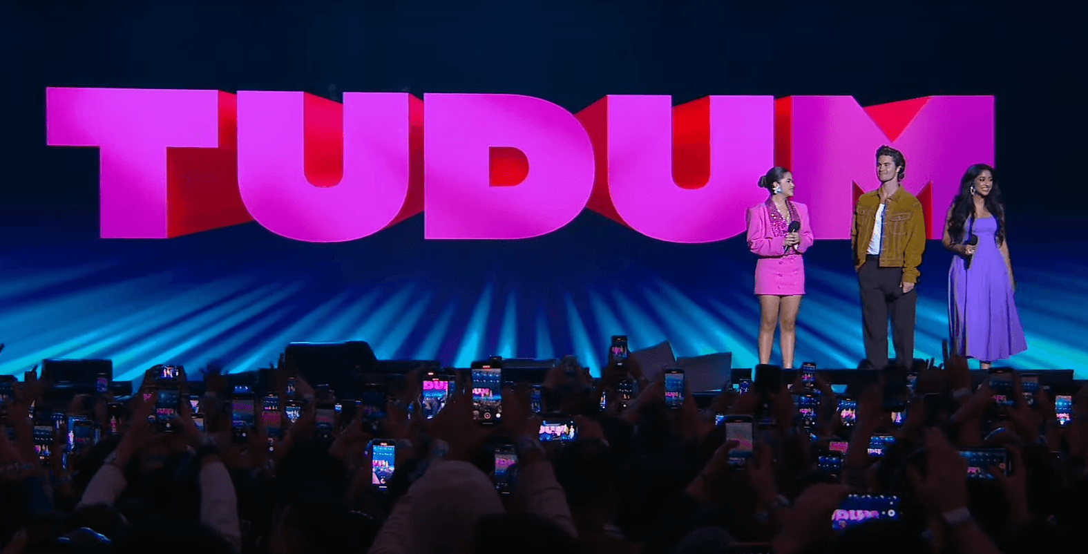 Netflix celebra el evento Tudum 2023 en Brasil, al que ha convocado a centenares de fans de las series y películas