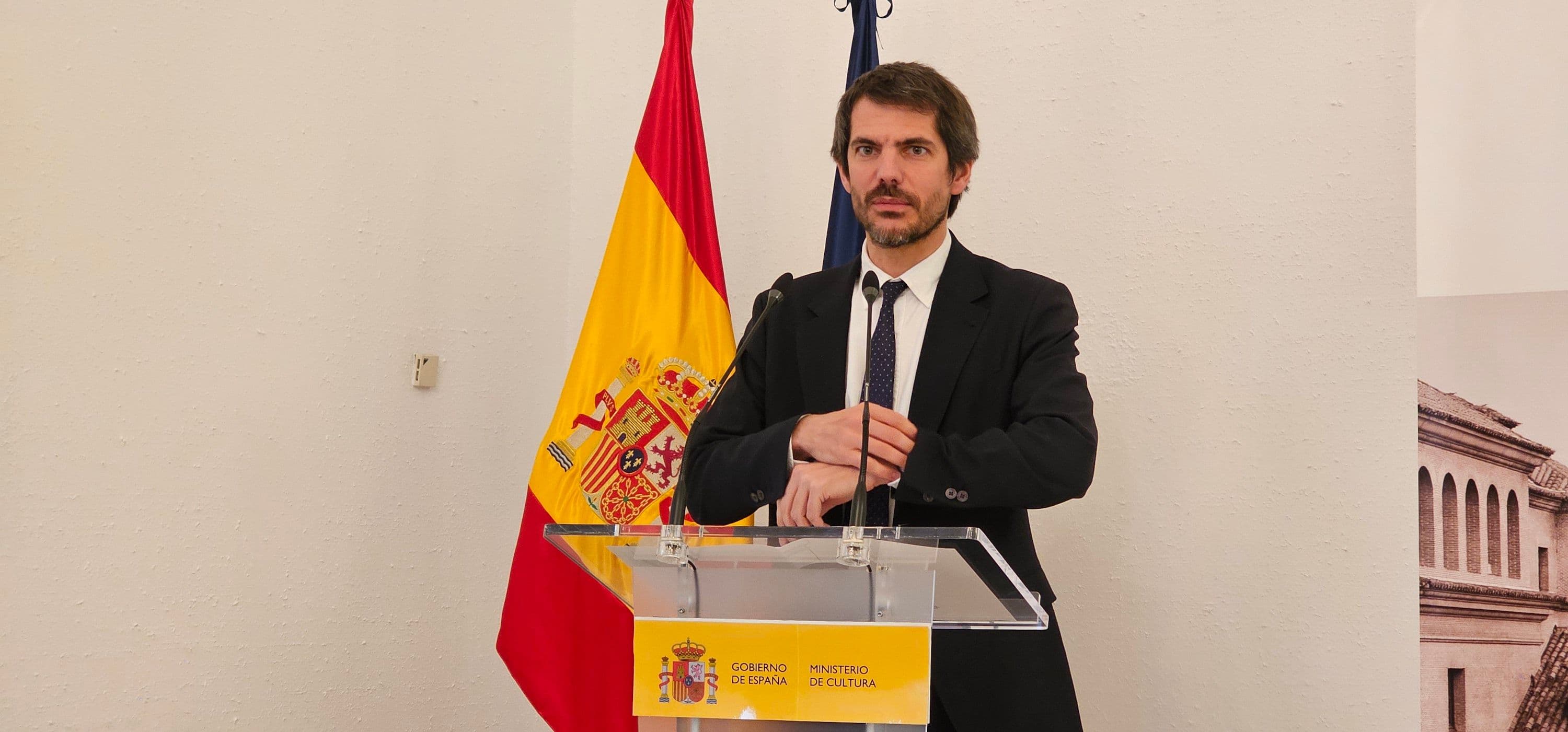 El ministro de Cultura, Ernest Urtasun, comparece ante la prensa en la sede de su ministerio en Madrid