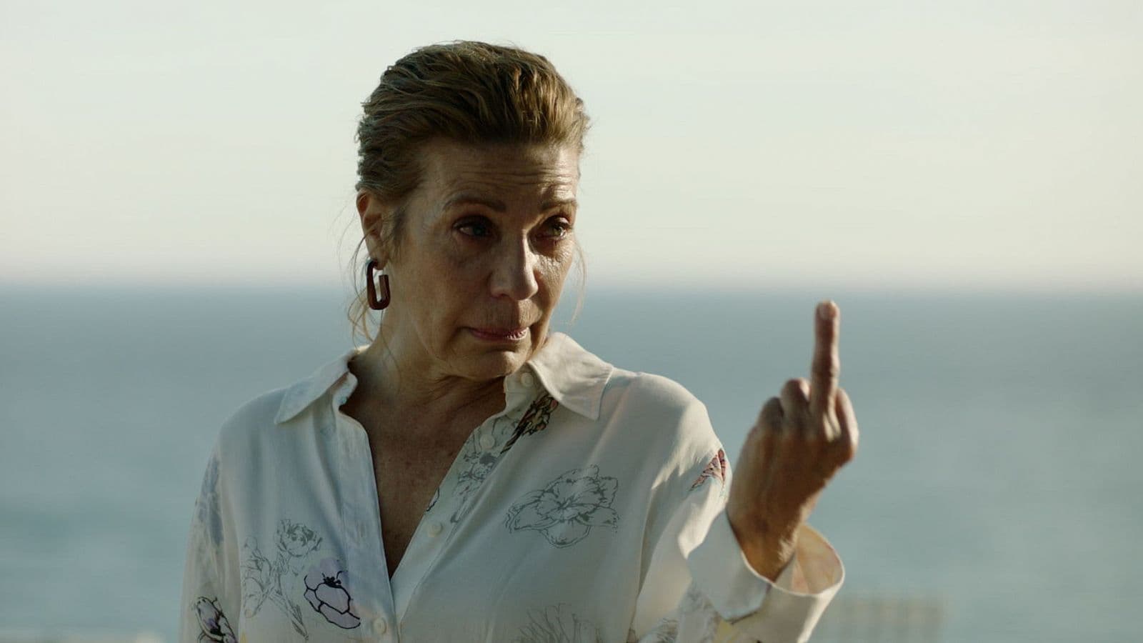 La actriz Emma Vilarasau, en una imagen promocional de la película 'Casa en llamas'