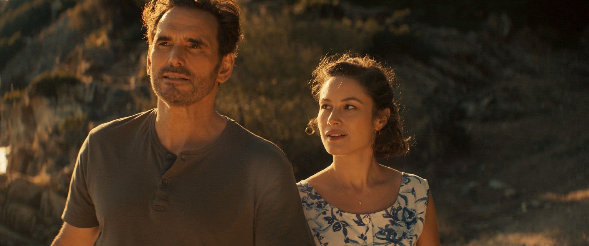 Matt Dillon y Aida Folch en una imagen promocional de 'Isla Perdida', la nueva producción de Fernando Trueba