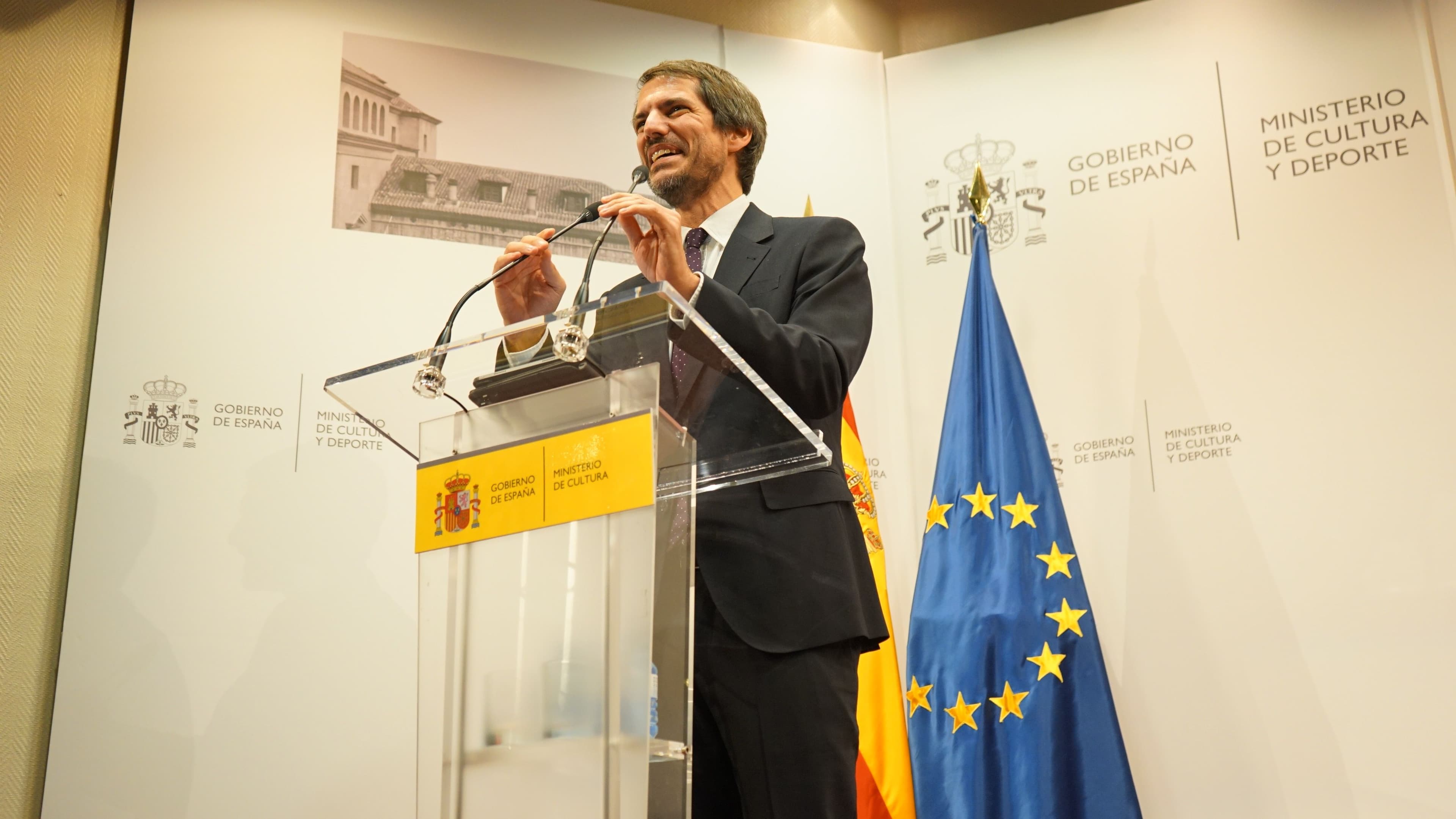 El ministro de Cultura, Ernest Urtasun, durante su discurso de toma de posesión