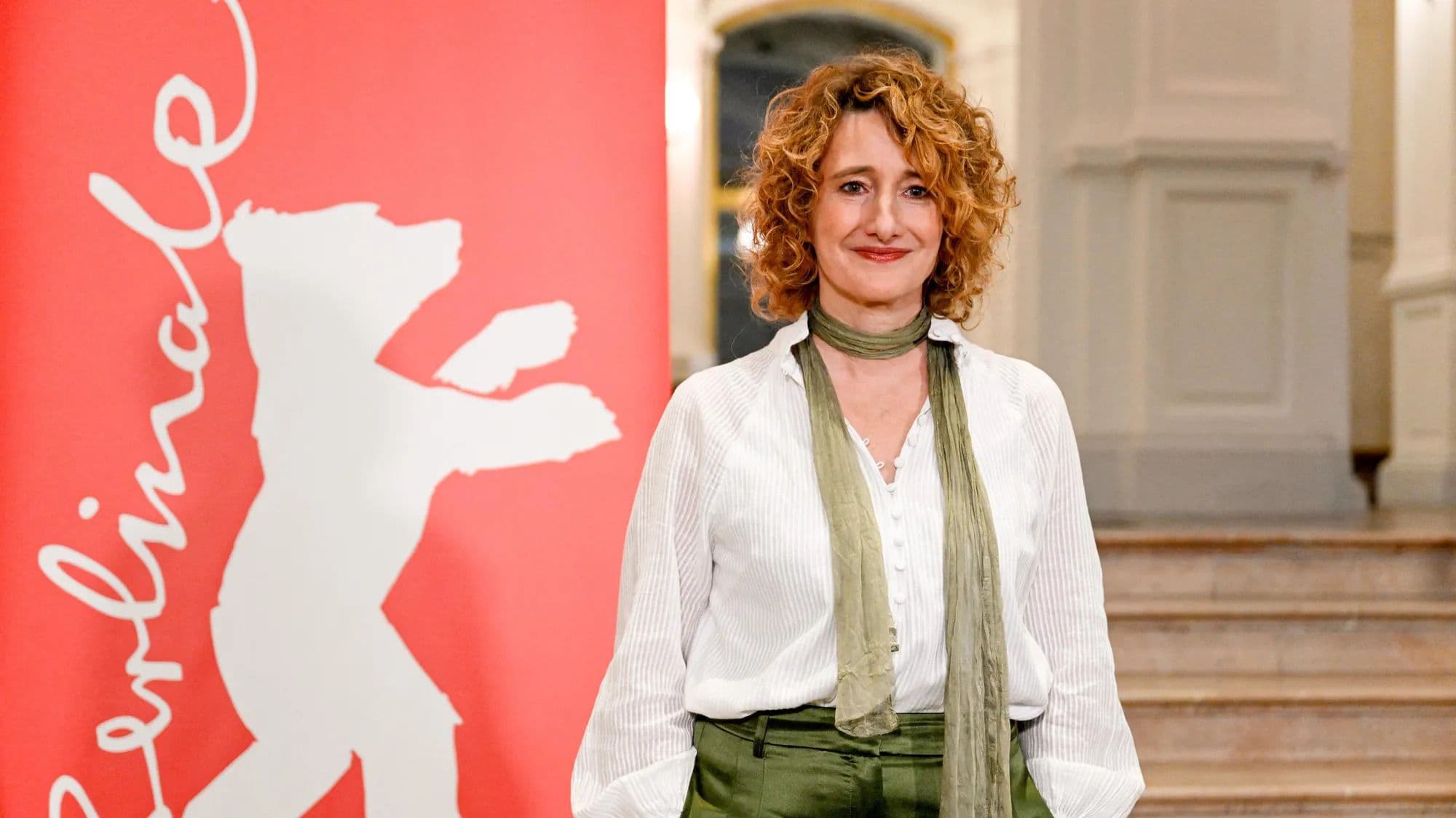 La nueva directora de la Berlinale, Tricia Tuttle, posa ante los fotógrafos tras su presentación