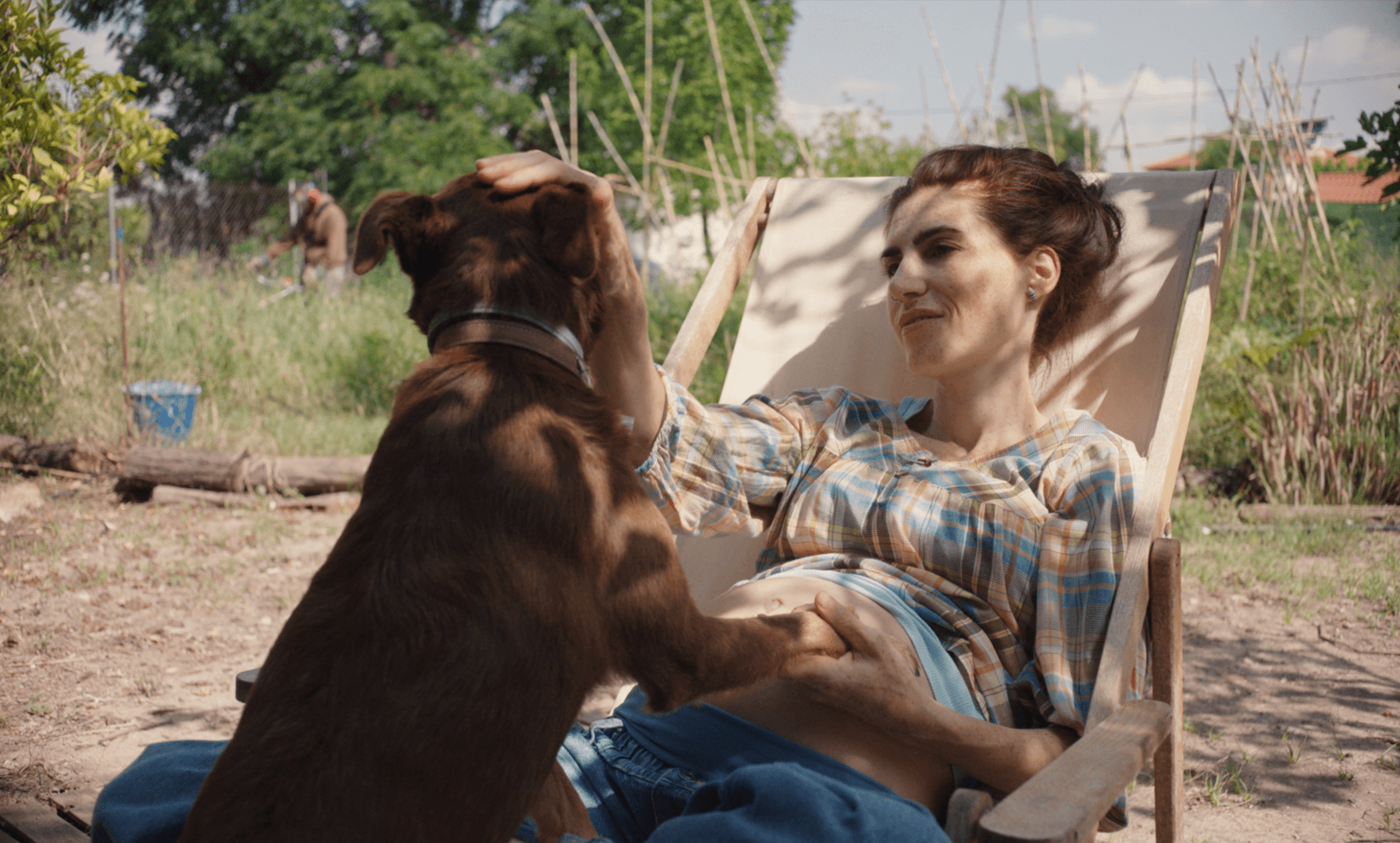 Miriam Garlo, protagonista de 'Sorda', de Eva Libertad, en un fotograma promocional de la película