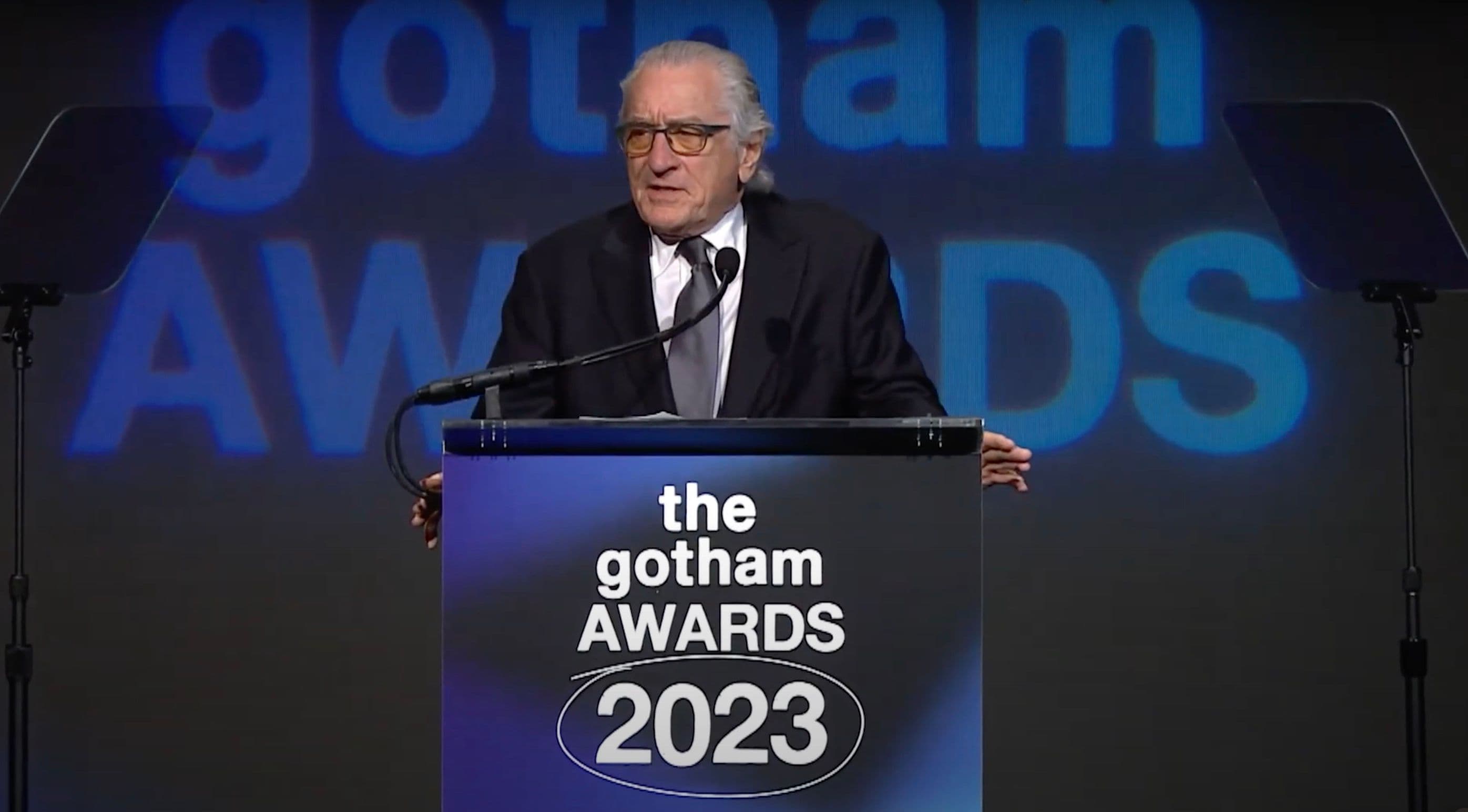 Robert De Niro acusa de censura a Apple en los premios Gotham