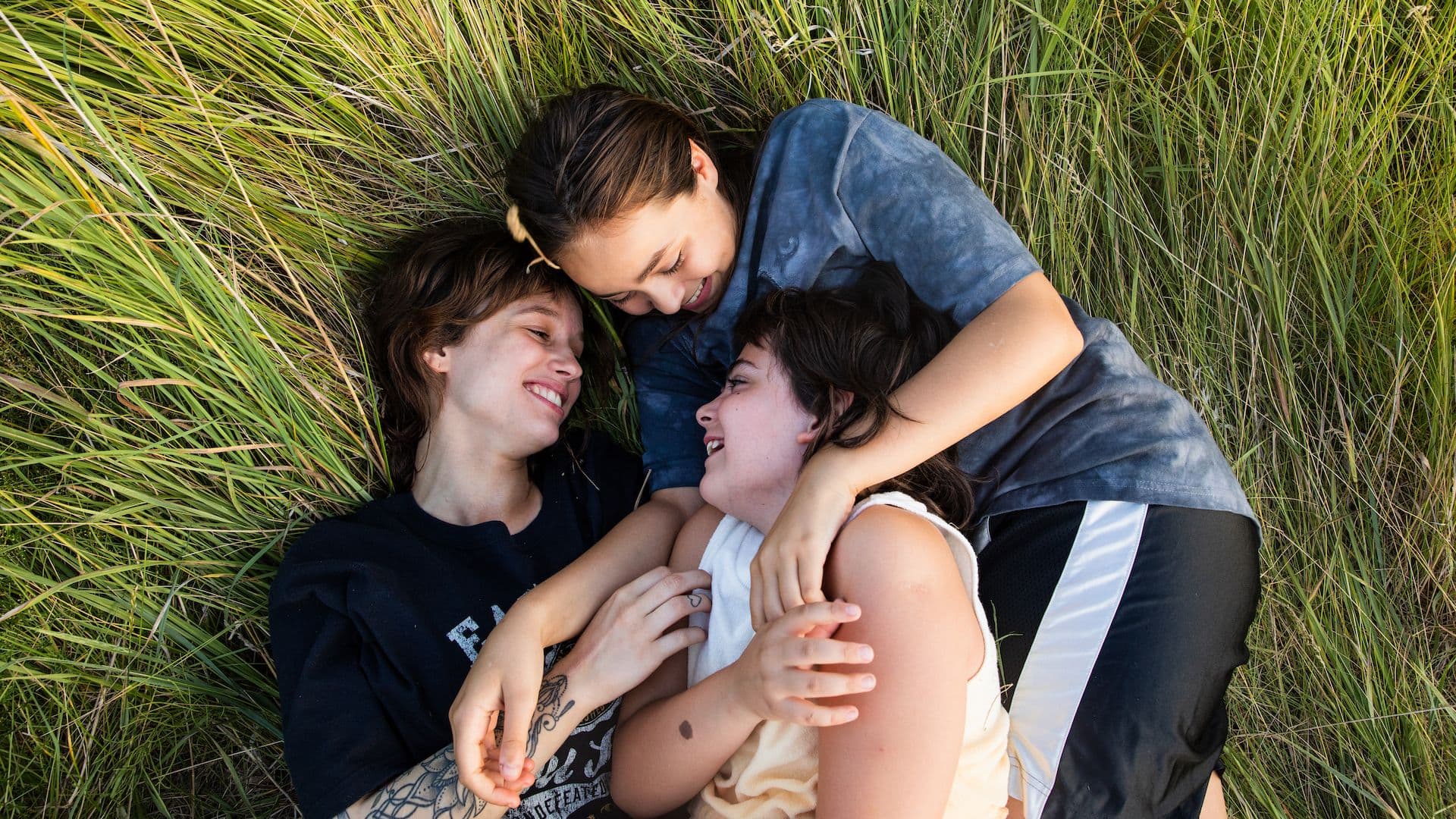 Imagen promocional de la película sueca 'Paradise is burning', dirigida por Mika Gustafson