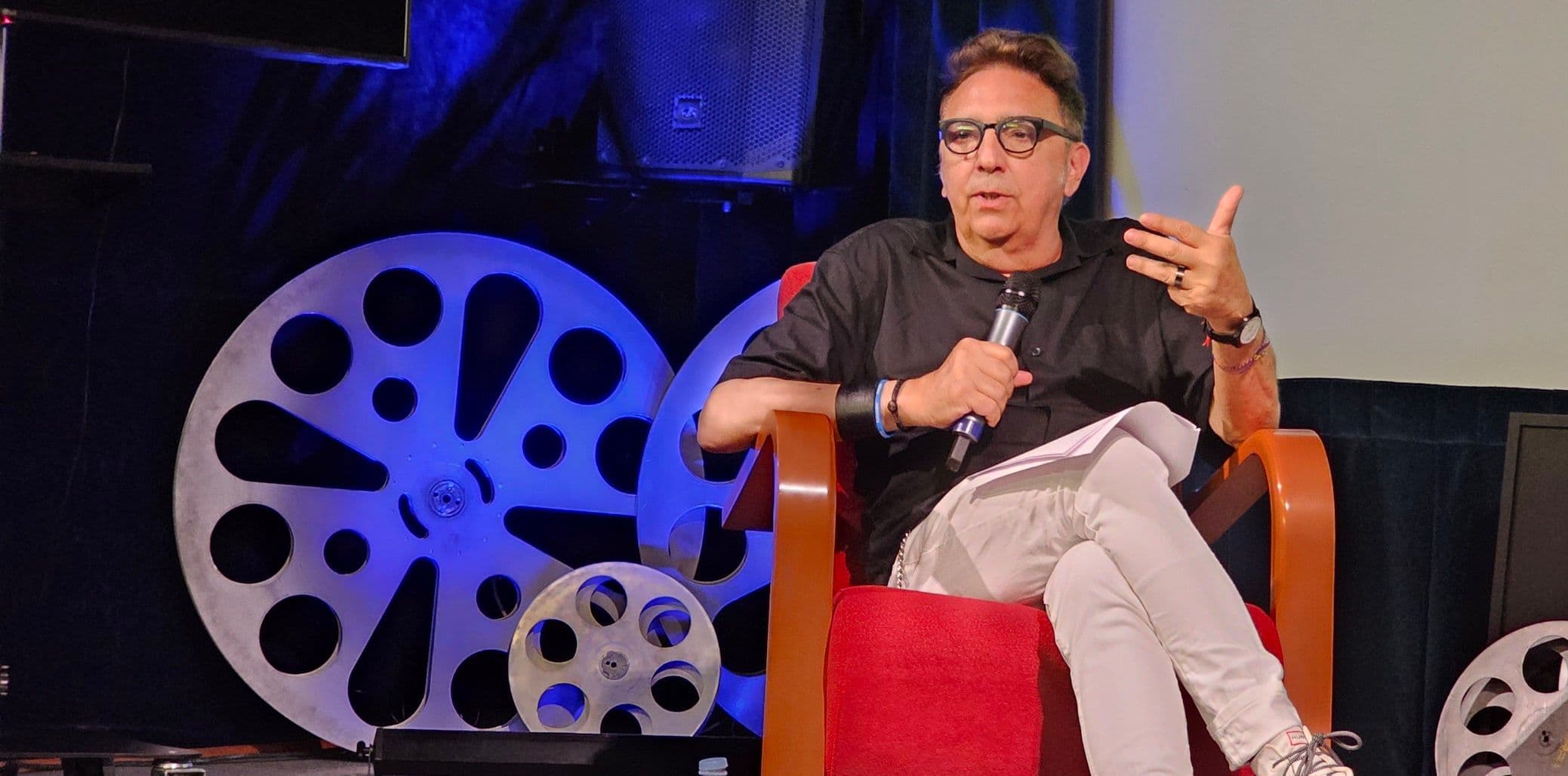 Guillermo de Mulder, excorresponsal en Hollywood de Movistar Plus+, durante una masterclass en 'La inmortal' de Zaragoza