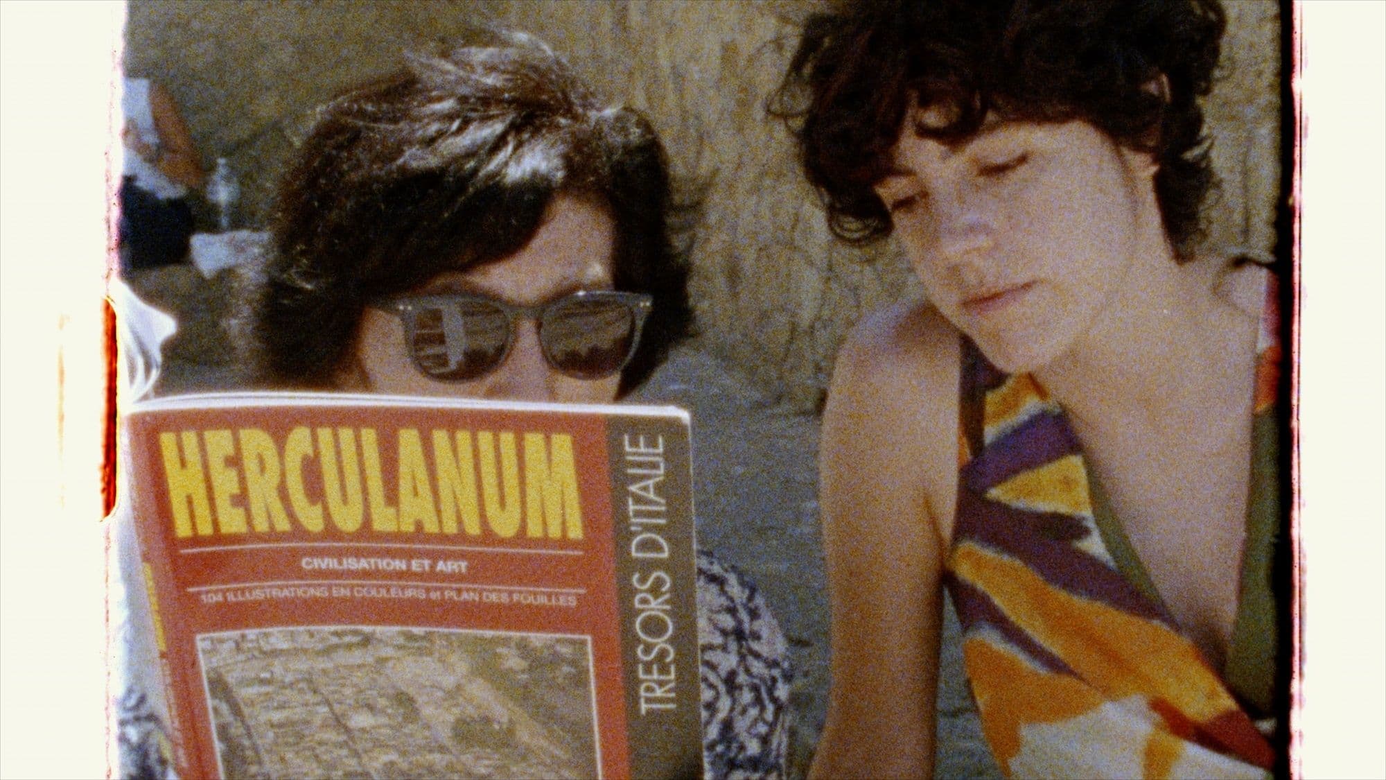 Fotograma de 'A los libros y a las mujeres canto', de María Elorza