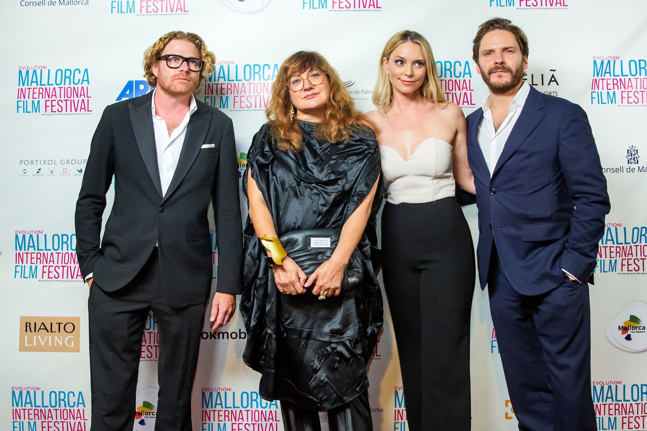 De izqda. a dcha. Erik Messerschmidt, Isabel Coixet, Sandra Lipski y Daniel Brühl en la inauguración del EMIFF