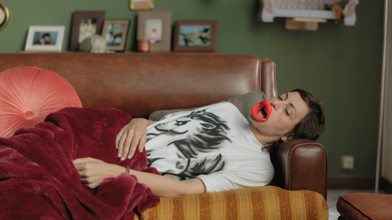 Lorena Iglesias en un fotograma promocional de la serie 'Millennial mal'