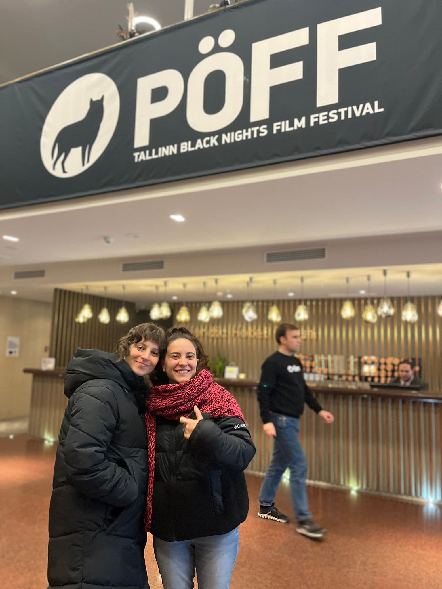 Las directoras Anxos Fazáns y Júlia de Paz Solvas, en el Festival Tallinn Black Nights