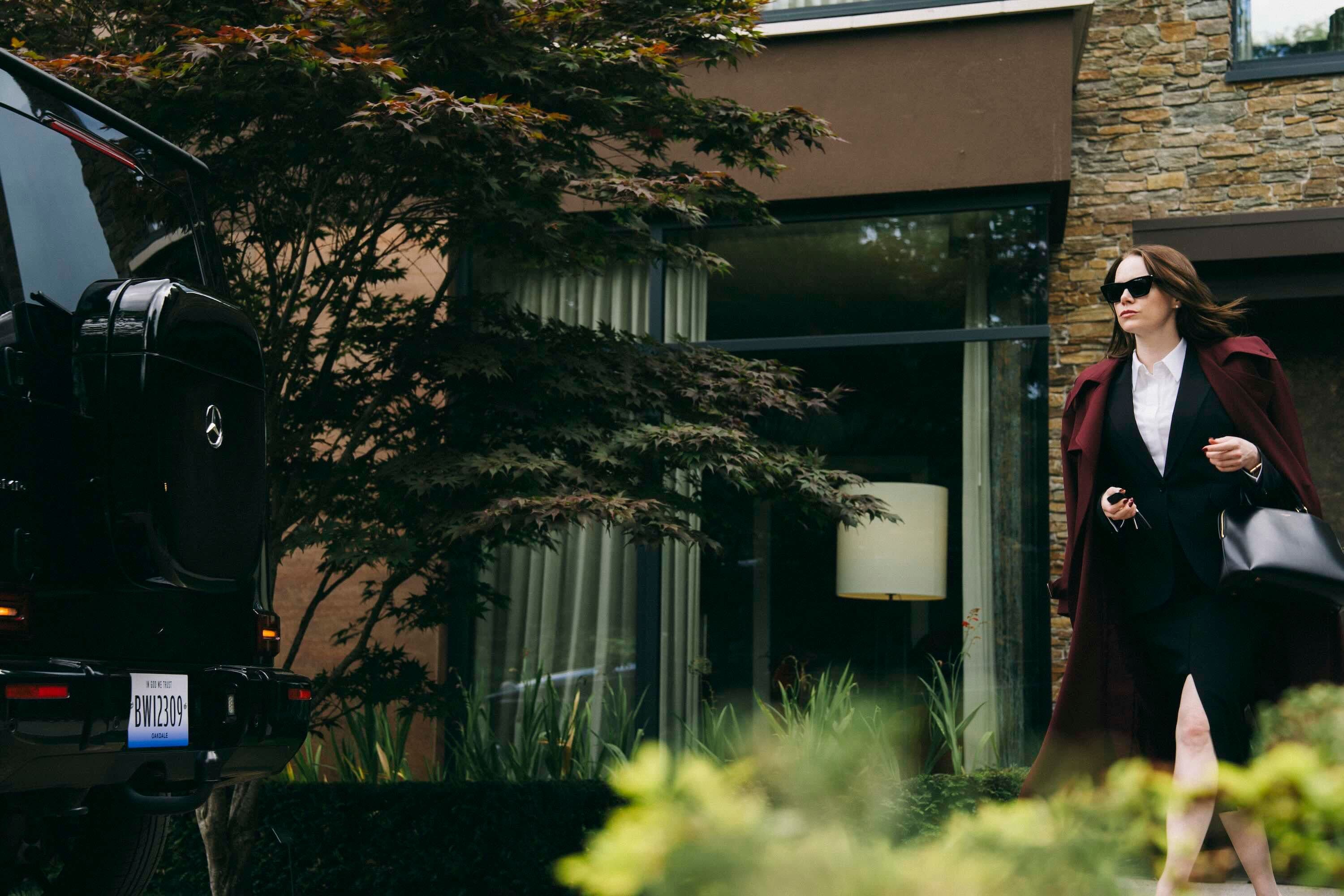 Emma Stone, en un fotograma de 'Bugonia', de Yorgos Lanthimos