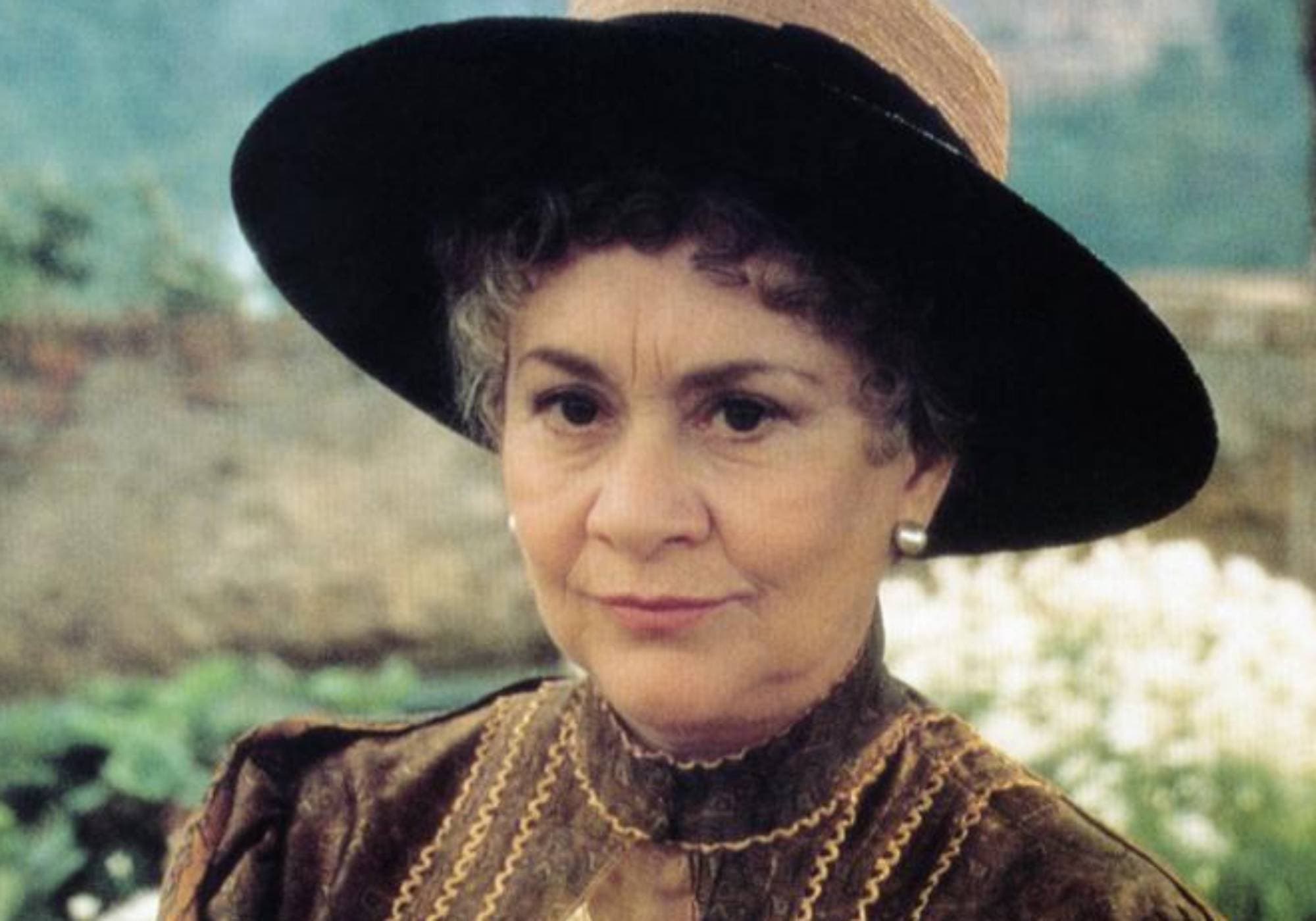 La actriz Joan Plowright en un fotograma de la película 'Un abril encantado' (1991)