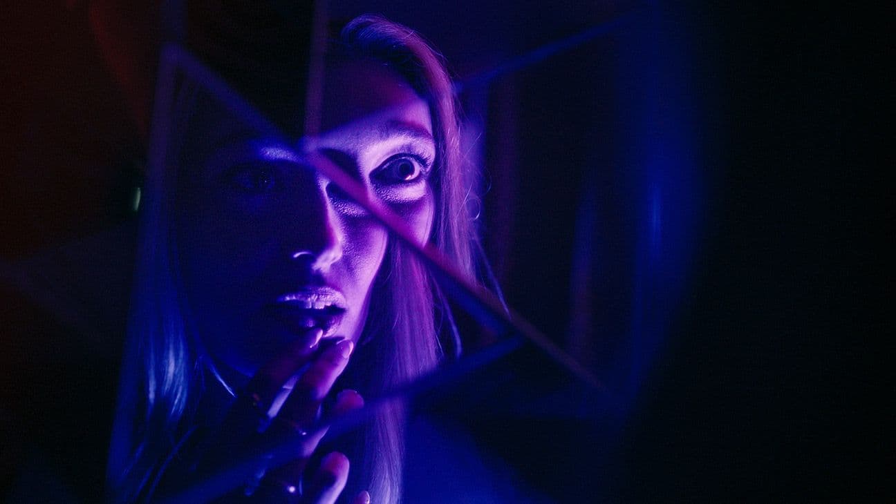 Netflix se ha quedado con la comedia de terror 'It's what's inside', la mayor venta de Sundance en 2024, por 17 millones de dólares