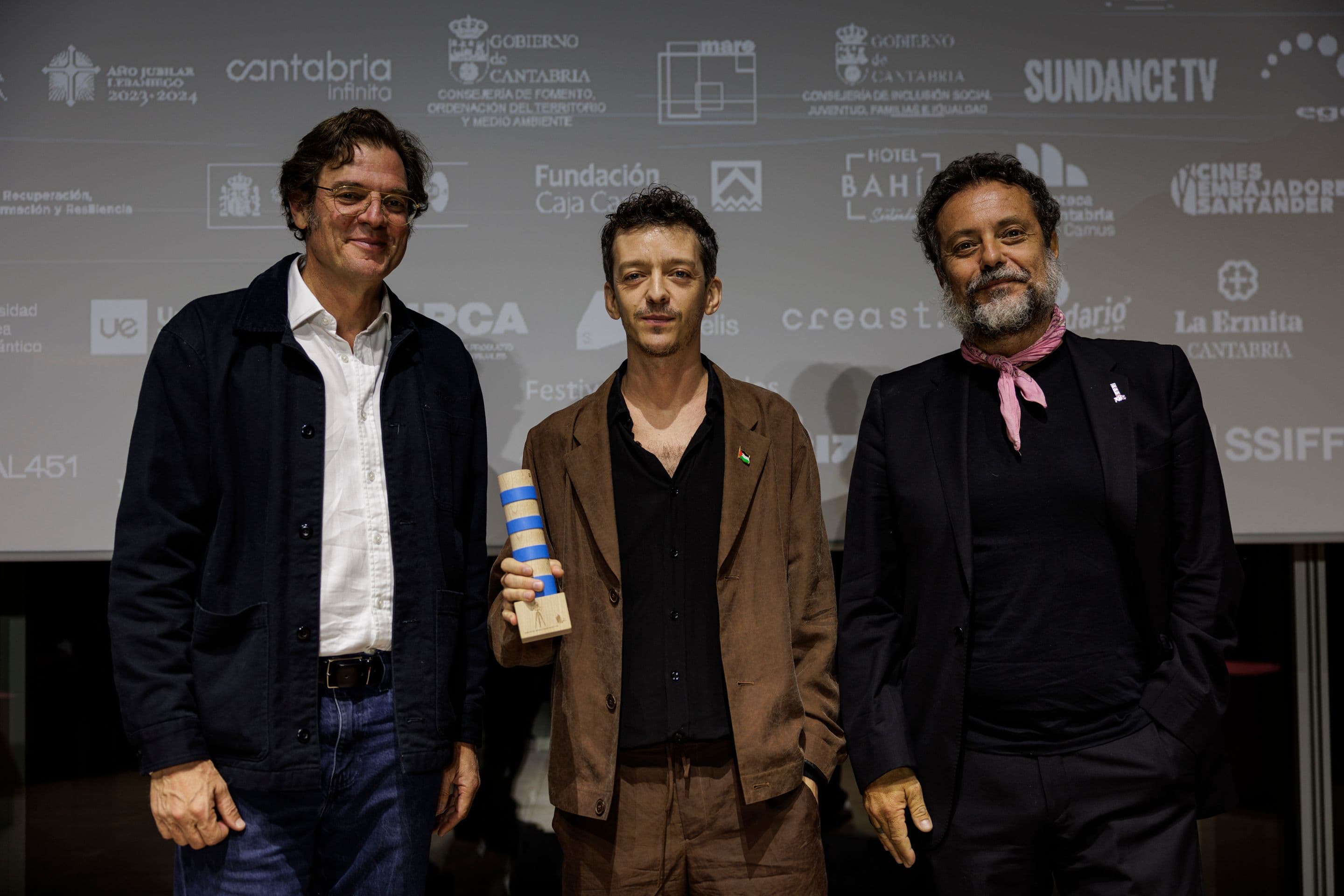 Álvaro Longoria, Nahuel Pérez Biscayart y Enrique Lavigne en el Festival de Cine de Santander 2025