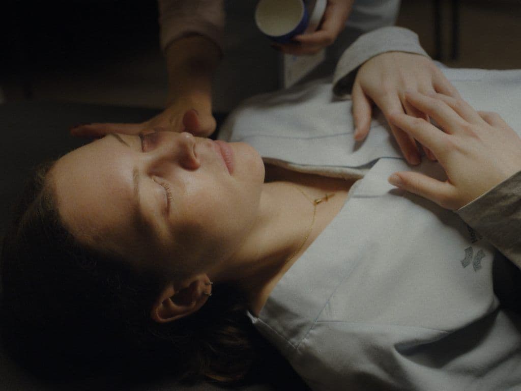 Fotograma de 'La noche dentro', cortometraje dirigido por Antonio Cuesta