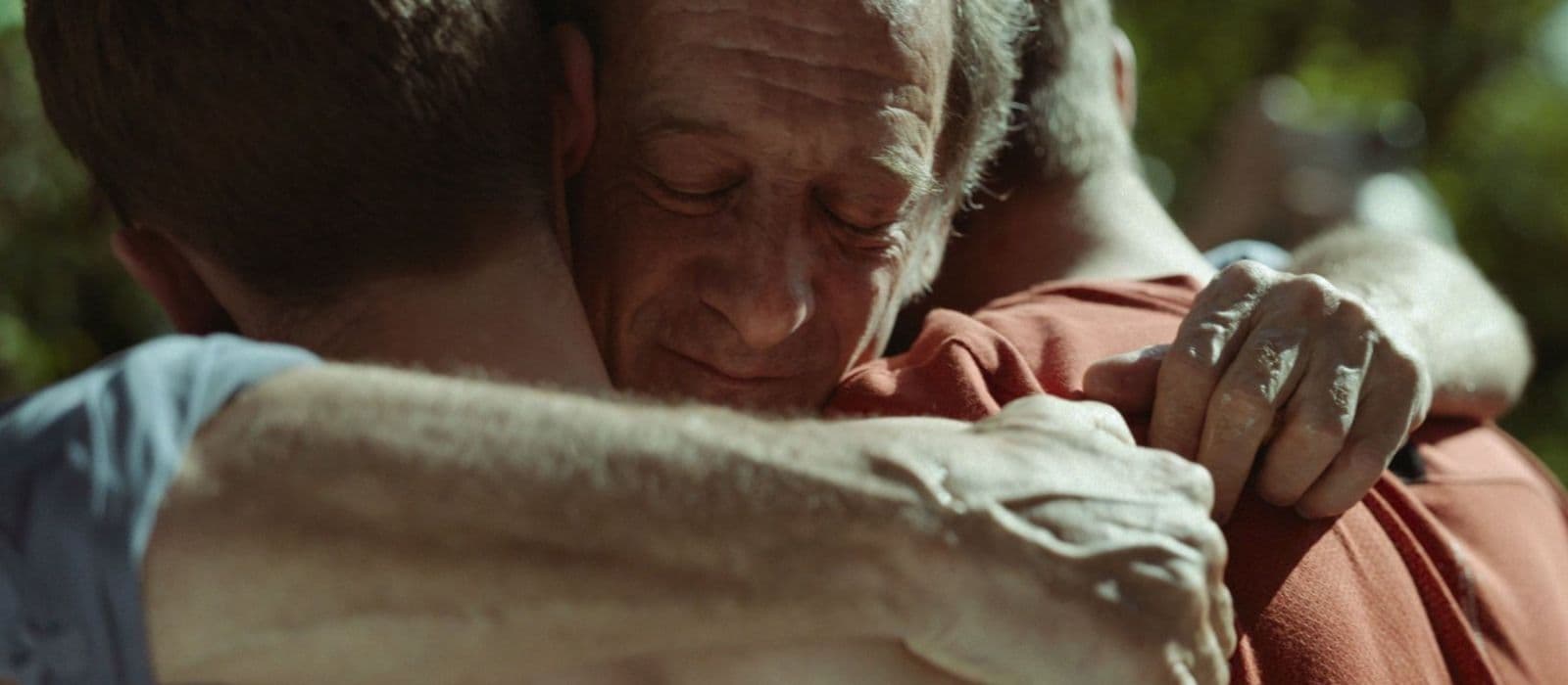 Vincent Lindon en un fotograma de 'Jugar con fuego', dirigida por Delphine y Muriel Coulin