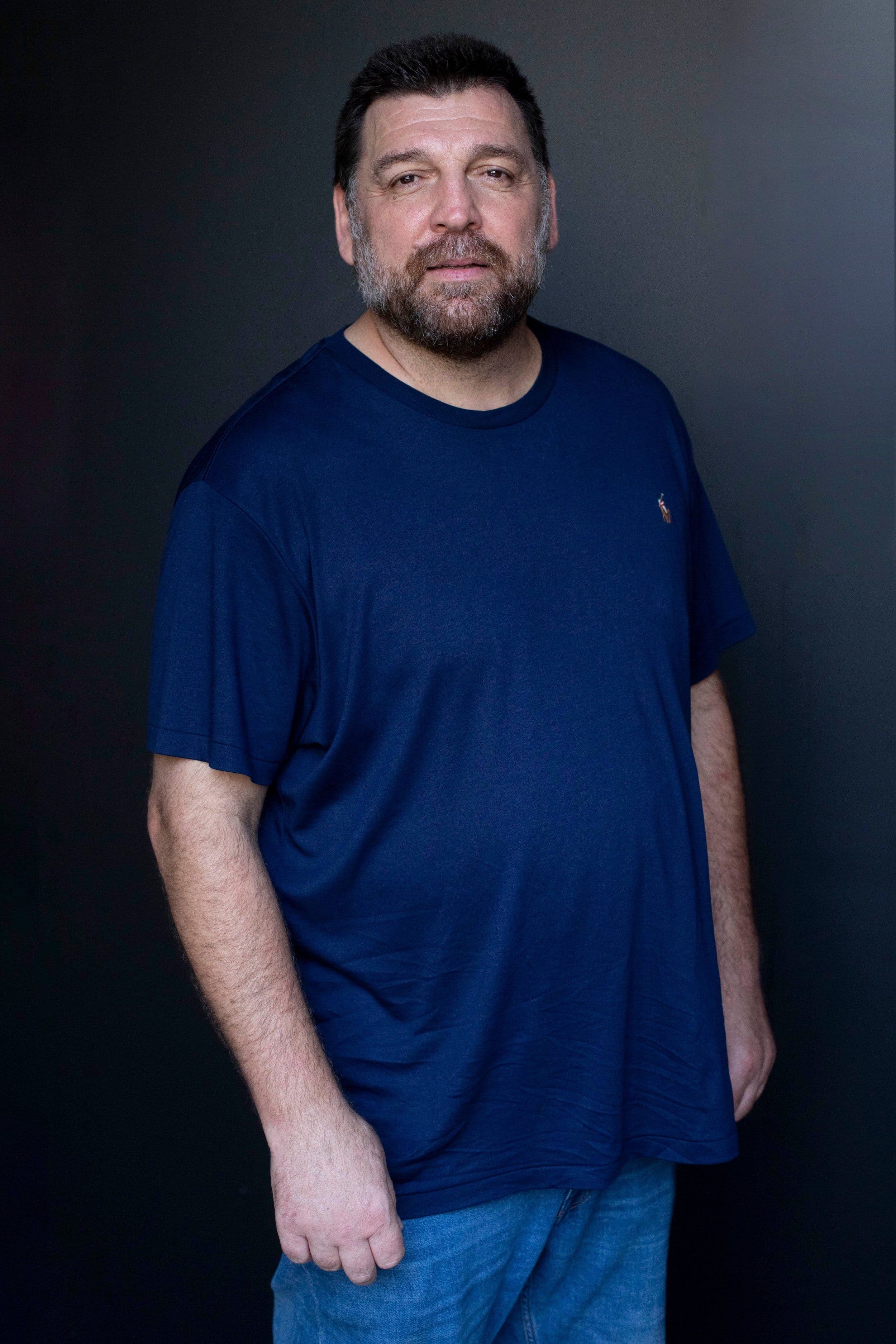 El actor Hovik Keuchkerian posa para un retrato en el Festival de San Sebastián