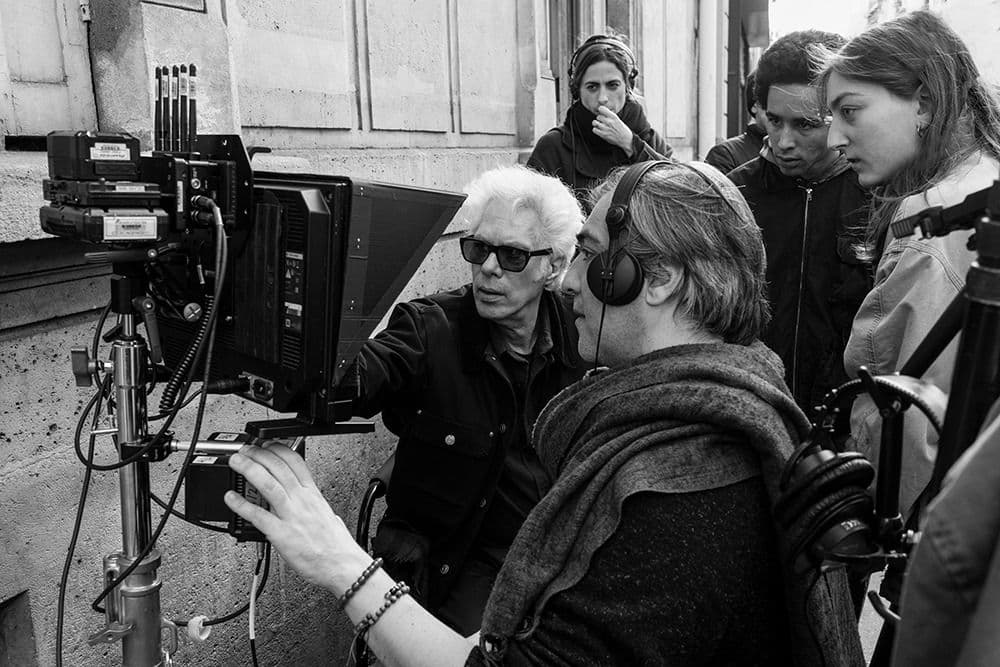 El director Jim Jarmusch durante el rodaje de la película 'Father mother sister brother'