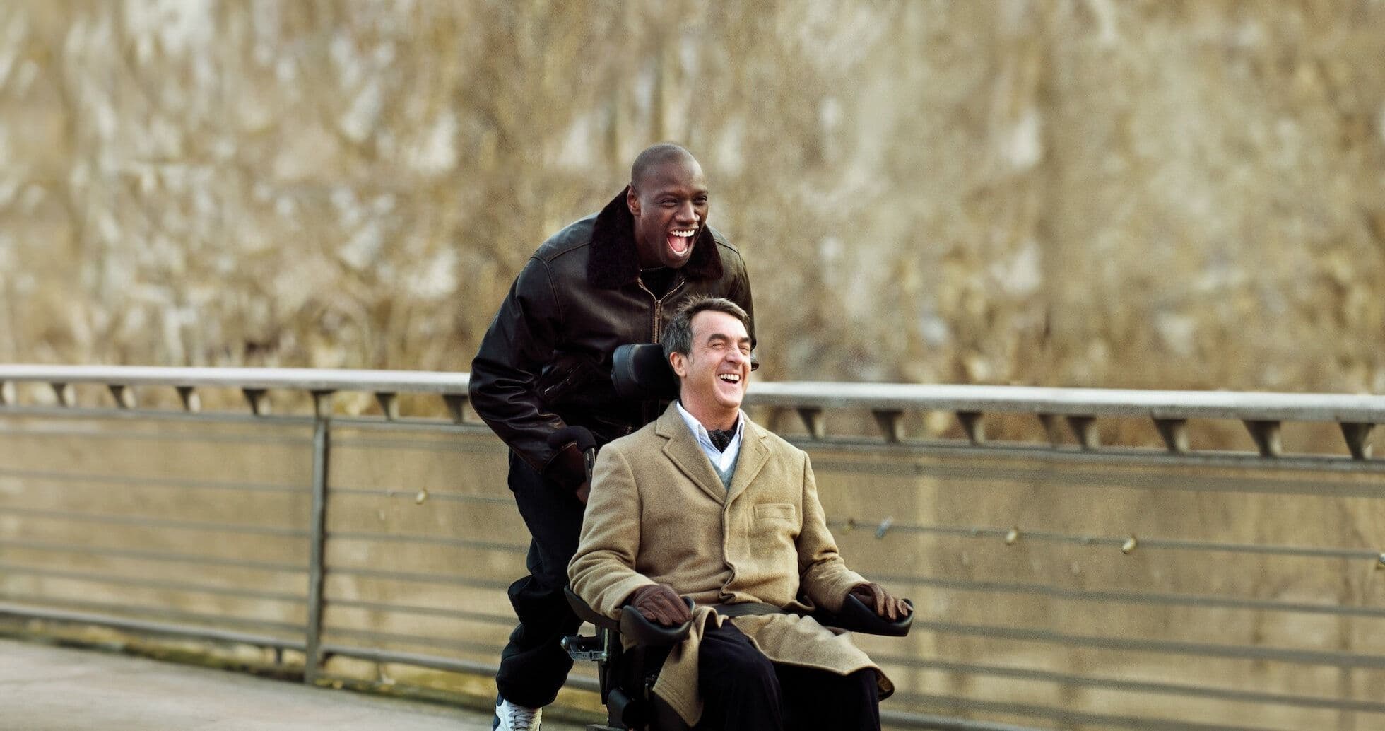 Fotograma promocional de 'Intocable' (2011), dirigida por Olivier Nakache y Éric Toledano